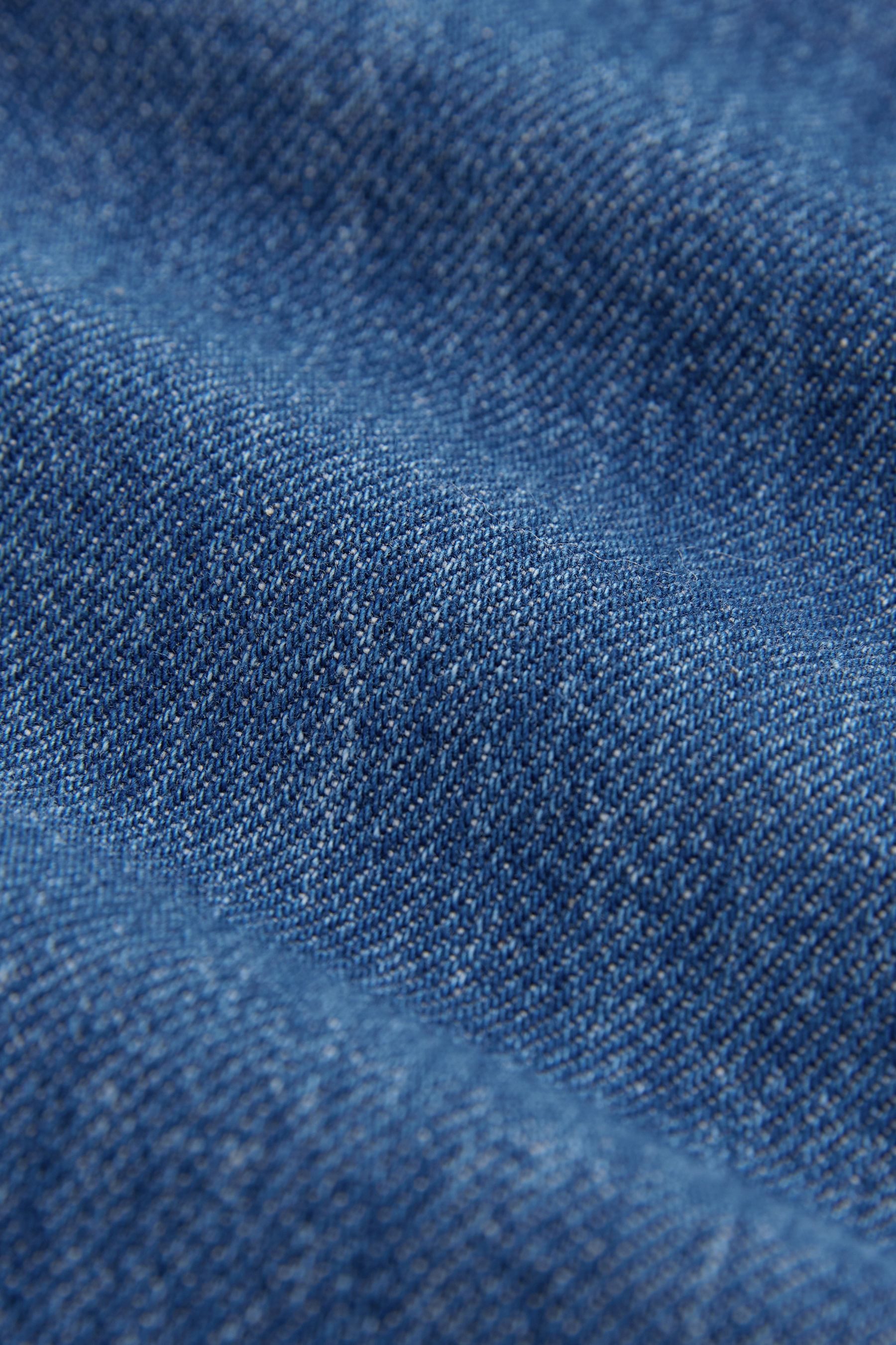 Next Jeanskleid Jeans-Midikleid mit gestuftem Frontsaum (1-tlg)