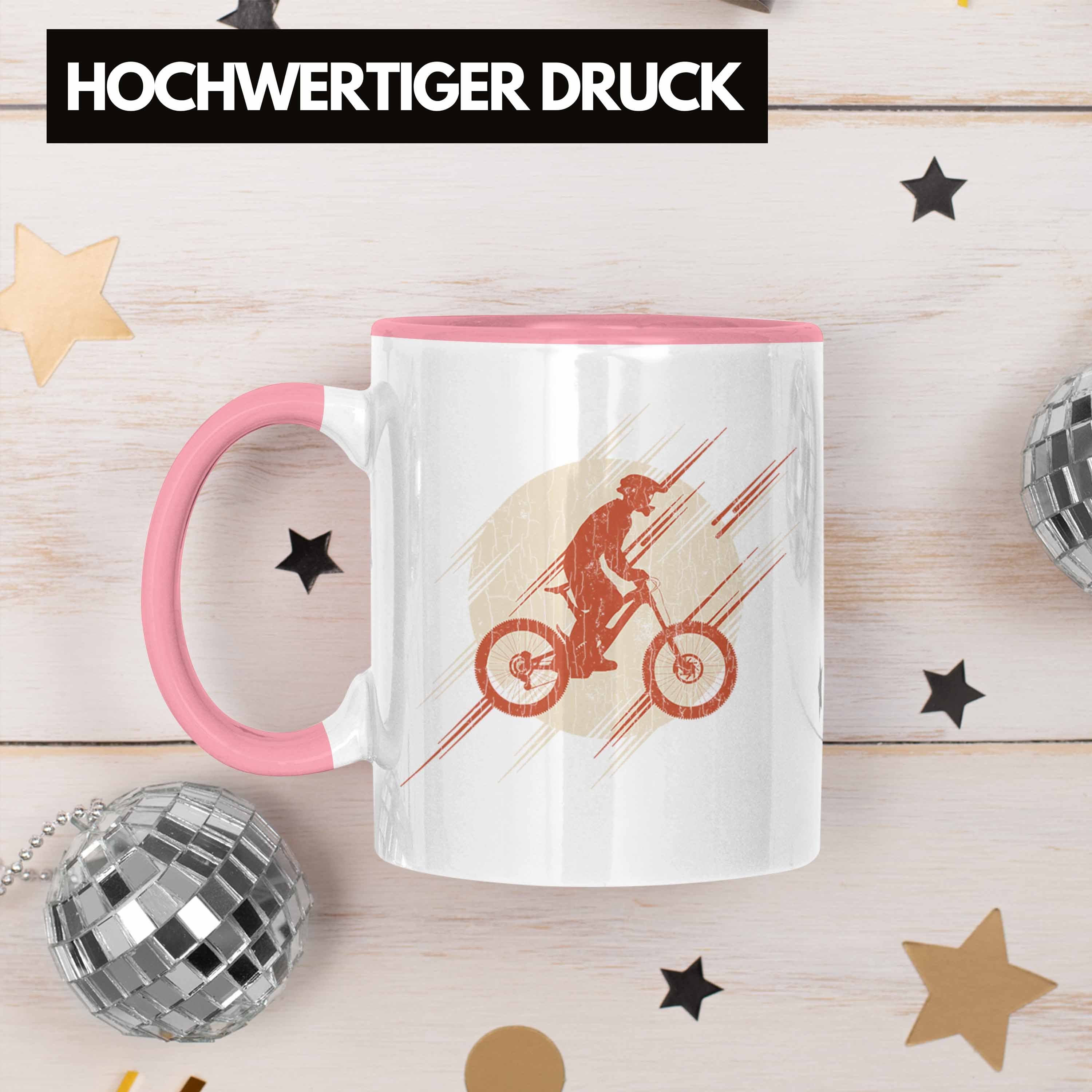 Trendation Tasse Trendation MTB Accessories Kinder Kaffeetasse Rosa - Männer Geschenk Lustig Moutainbike Mountainbiker Geschenkidee Grafik Tasse