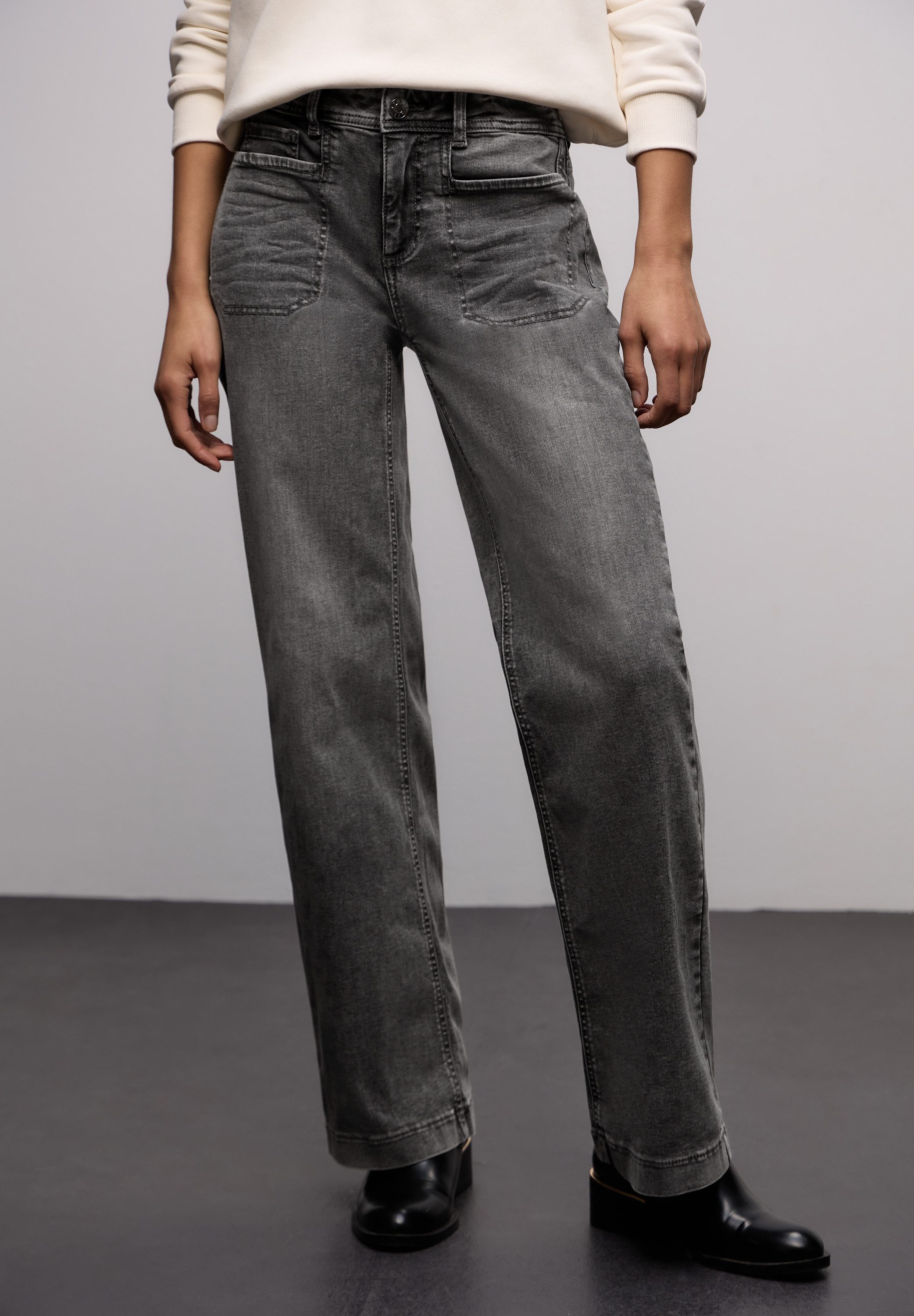 STREET ONE Comfort-fit-Jeans in grauer Waschung
