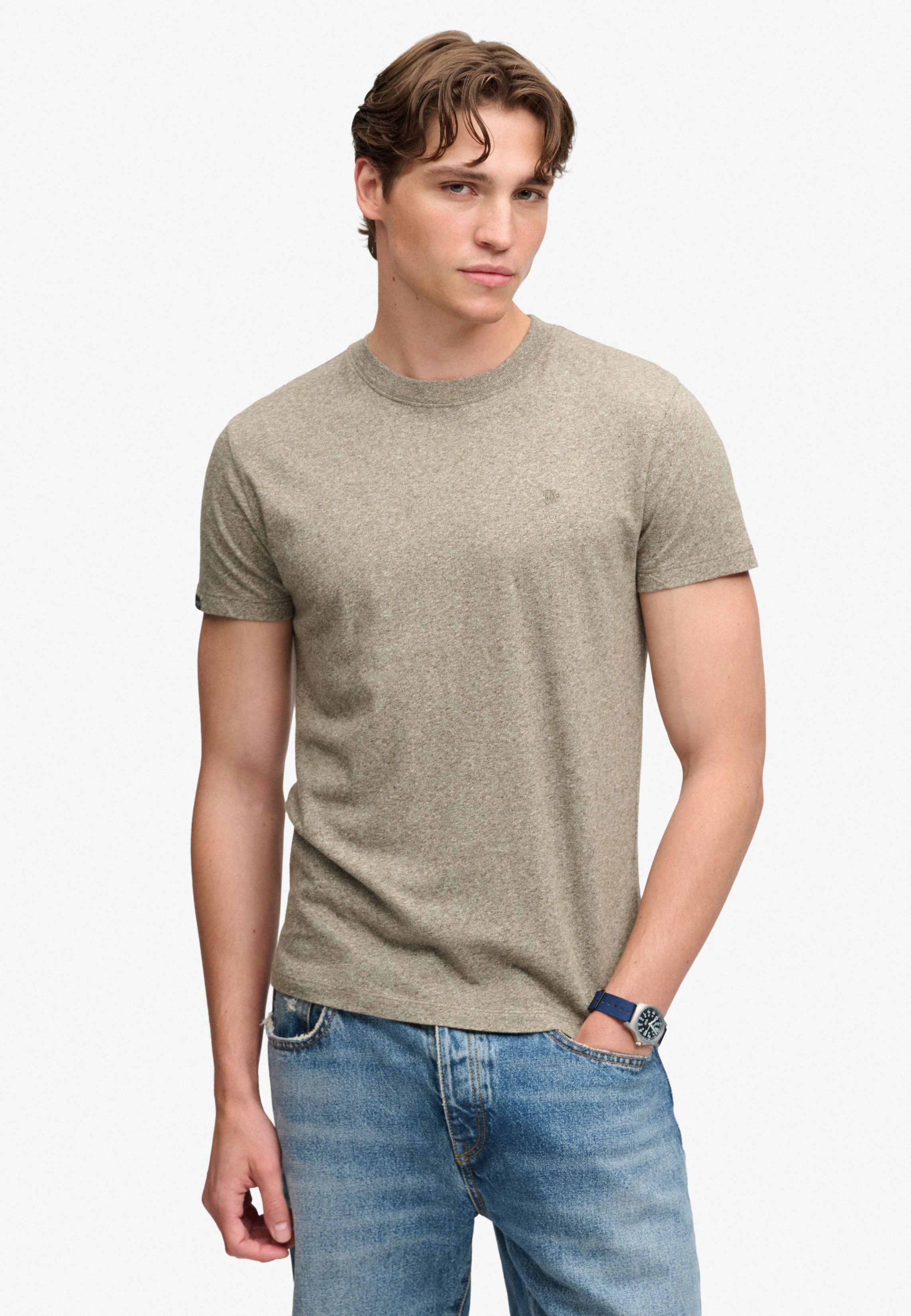 Superdry Rundhalsshirt ESSENTIAL SDCO LOGO EMB TEE Baumwolle, regular fit