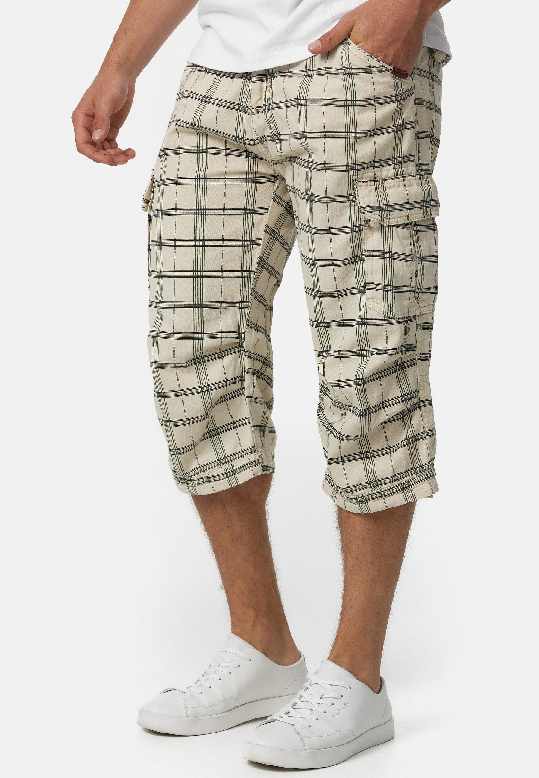 Indicode Cargoshorts Herren Nicolas Check Cargo Shorts Herrenshorts aus einer robusten Materialmischung