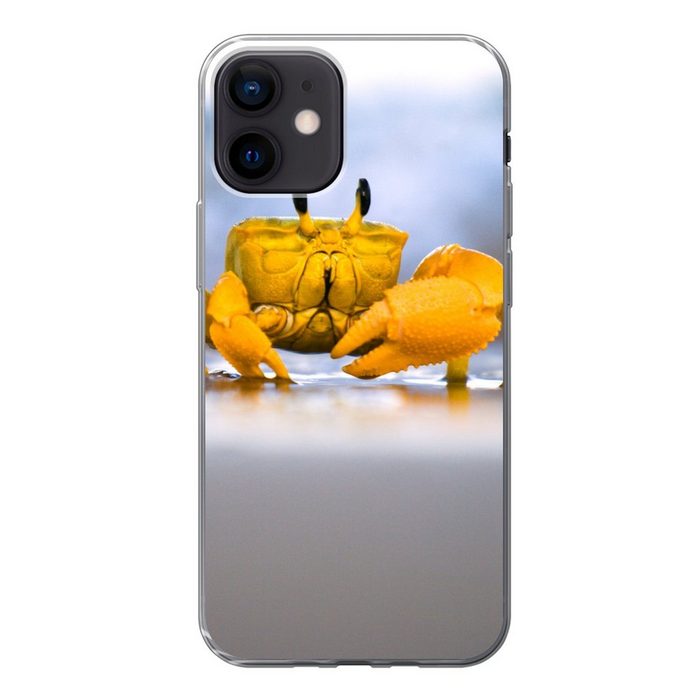 MuchoWow Handyhülle Krabbe - Strand - Meer Handyhülle Apple iPhone 12 Smartphone-Bumper Print Handy