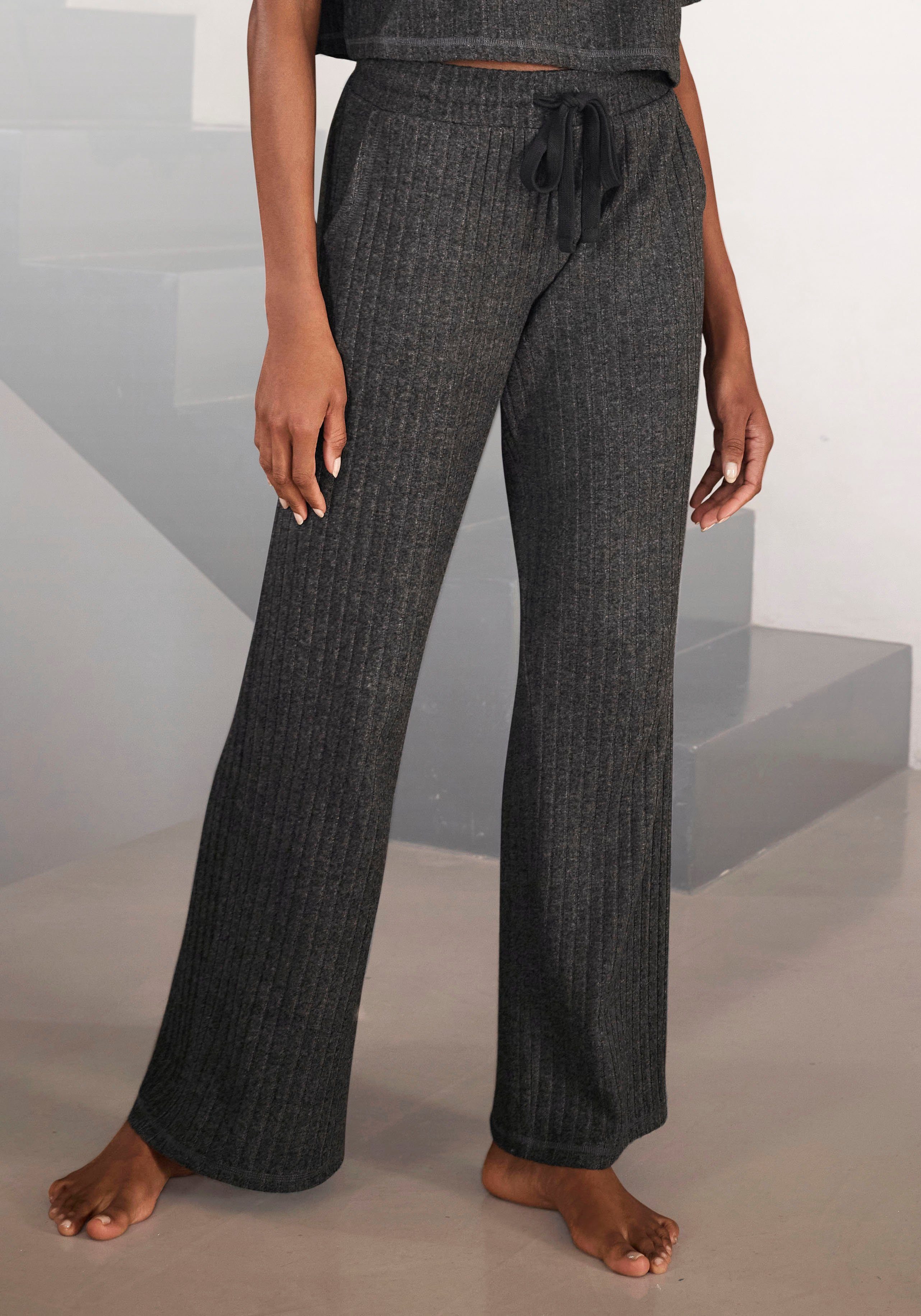 LASCANA Homewearhose -Lounge-/Strickhose mit weitem Bein günstig online kaufen