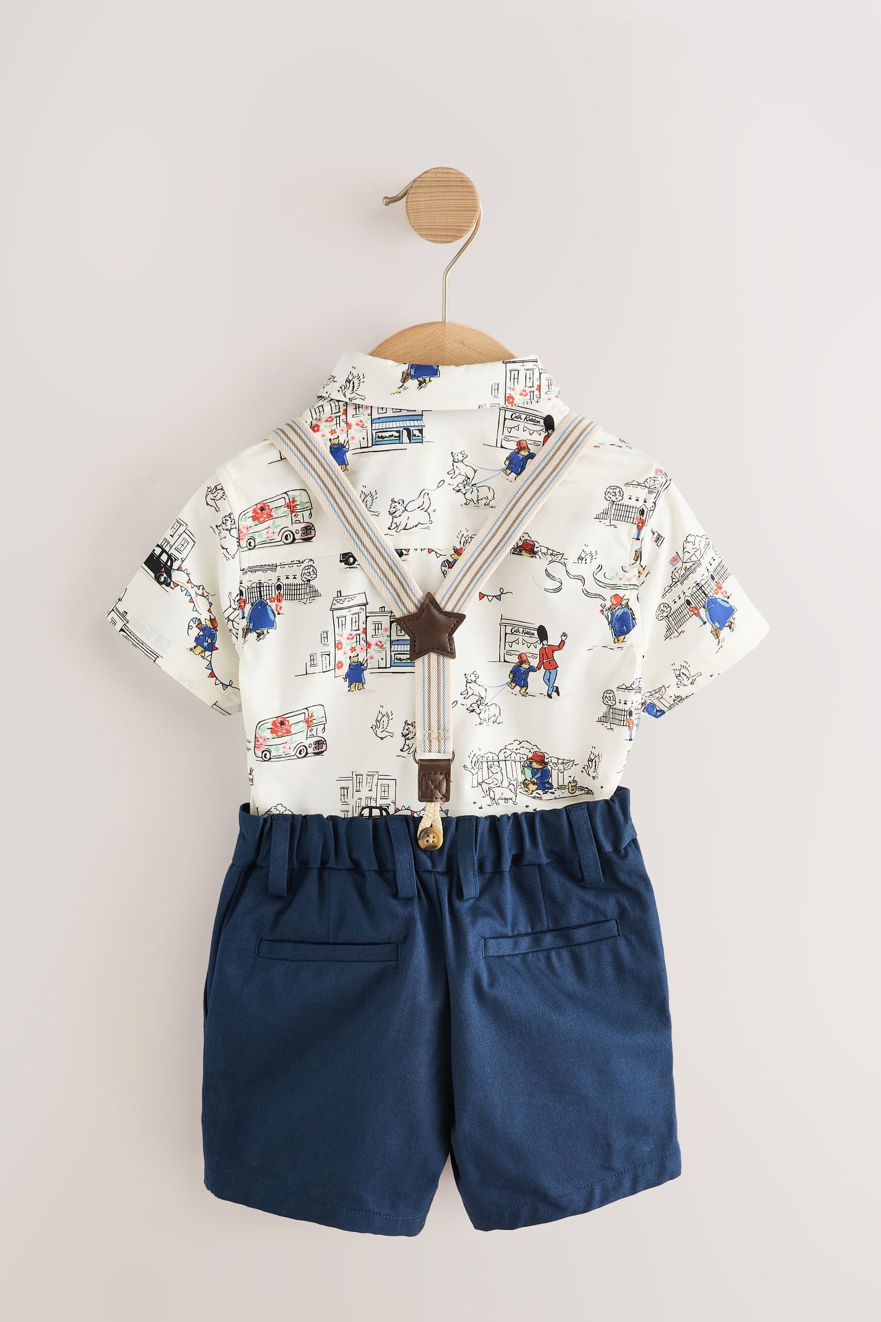 Next Shirt & Shorts Hemd, Hosenträger, Shorts und Fliege im Set (4-tlg)