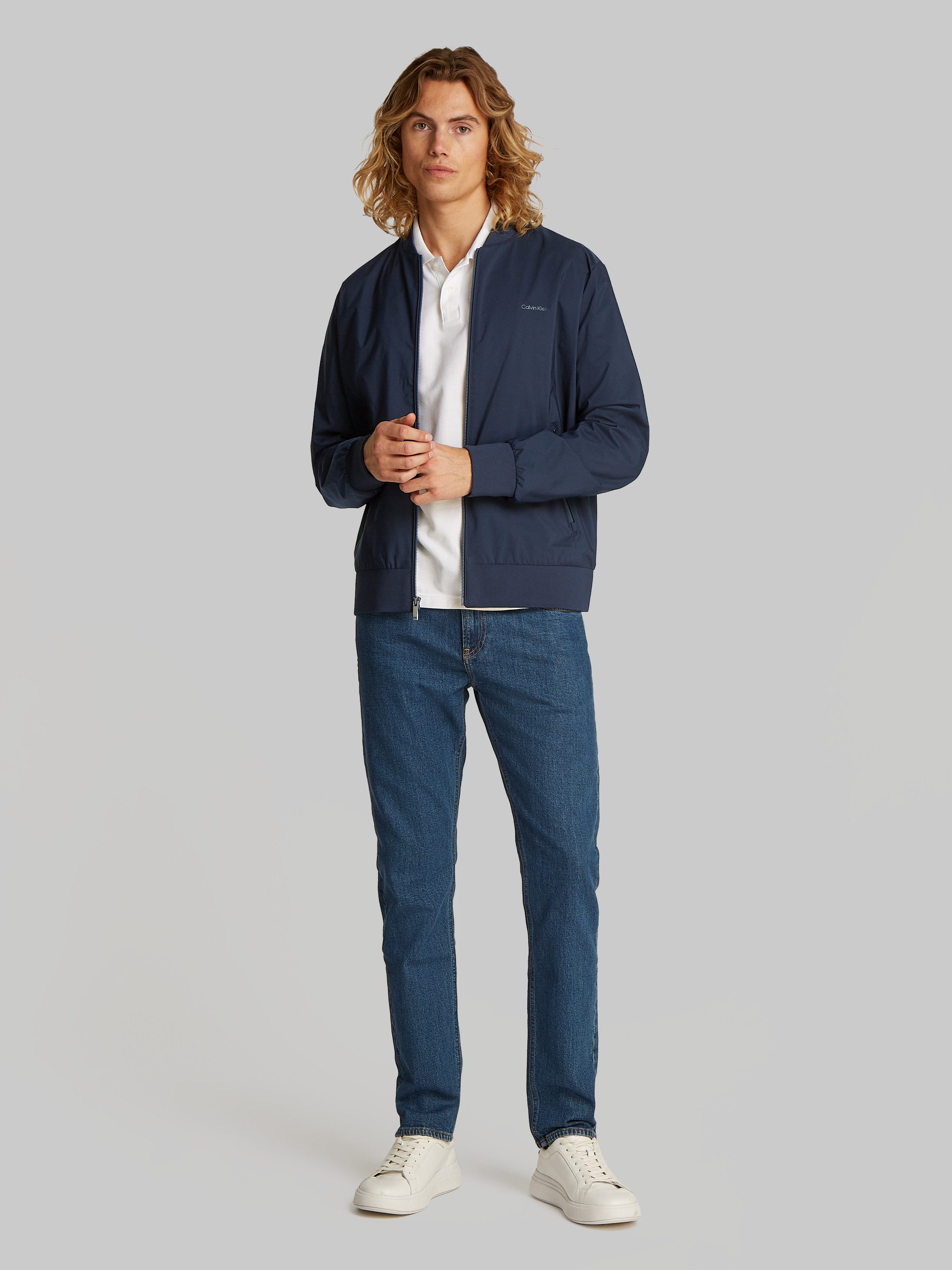 Calvin Klein Bomberjacke Regular fit, mit Rundhalsausschnitt