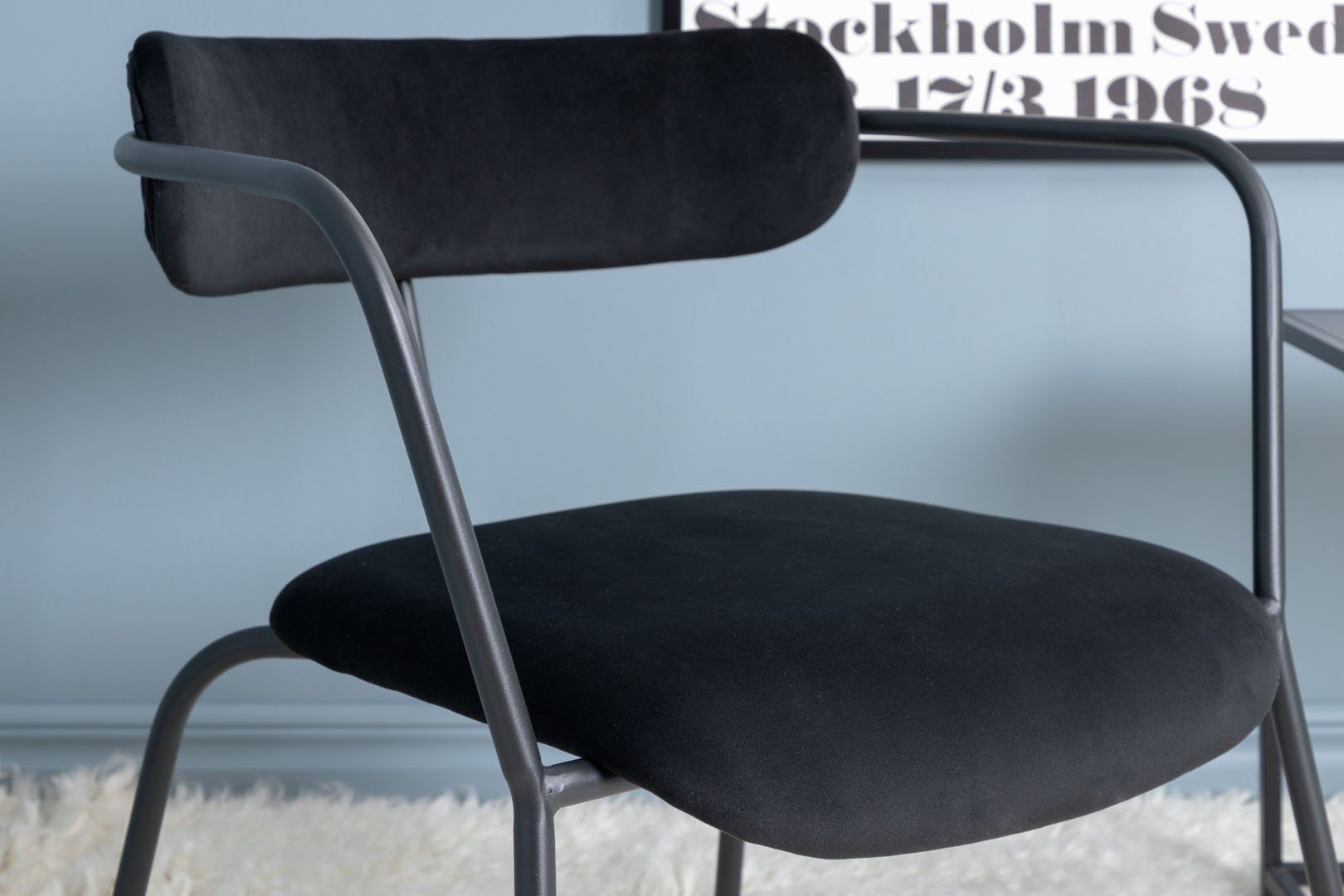 ebuy24 Relaxsessel Sessel schwarz. Velour Fluffy (1-St)