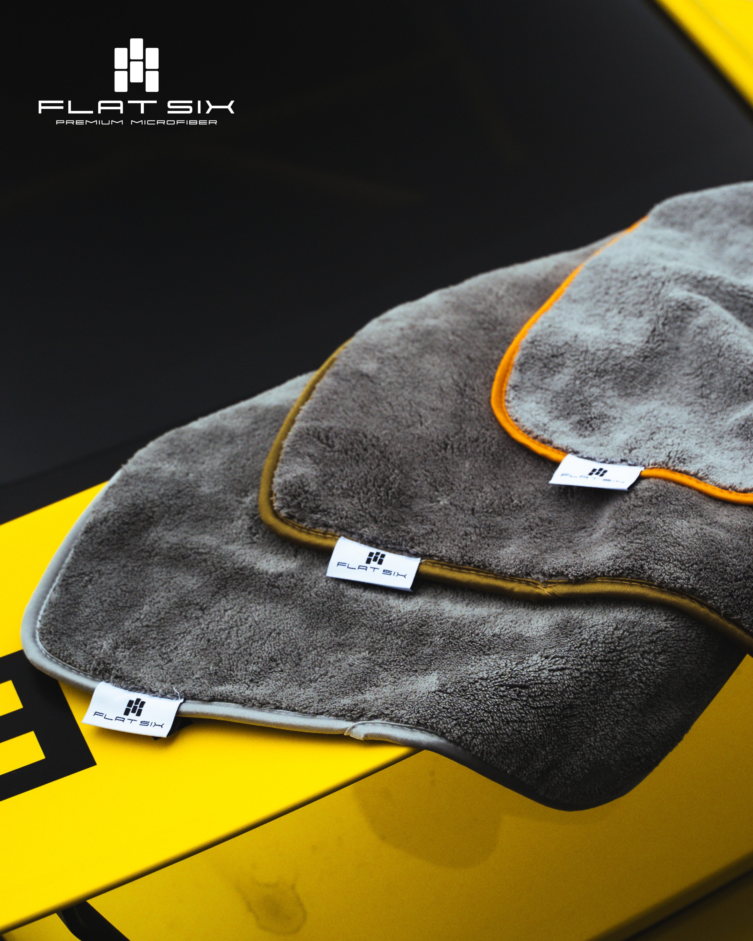 Flat Six Mikrofasertuch – Premium Trockentuch & Poliertuch für Autopflege Mikrofasertuch (40x40 cm, 1-tlg., 400 GSM, weich, rundvernähte Kanten & lackschonend)