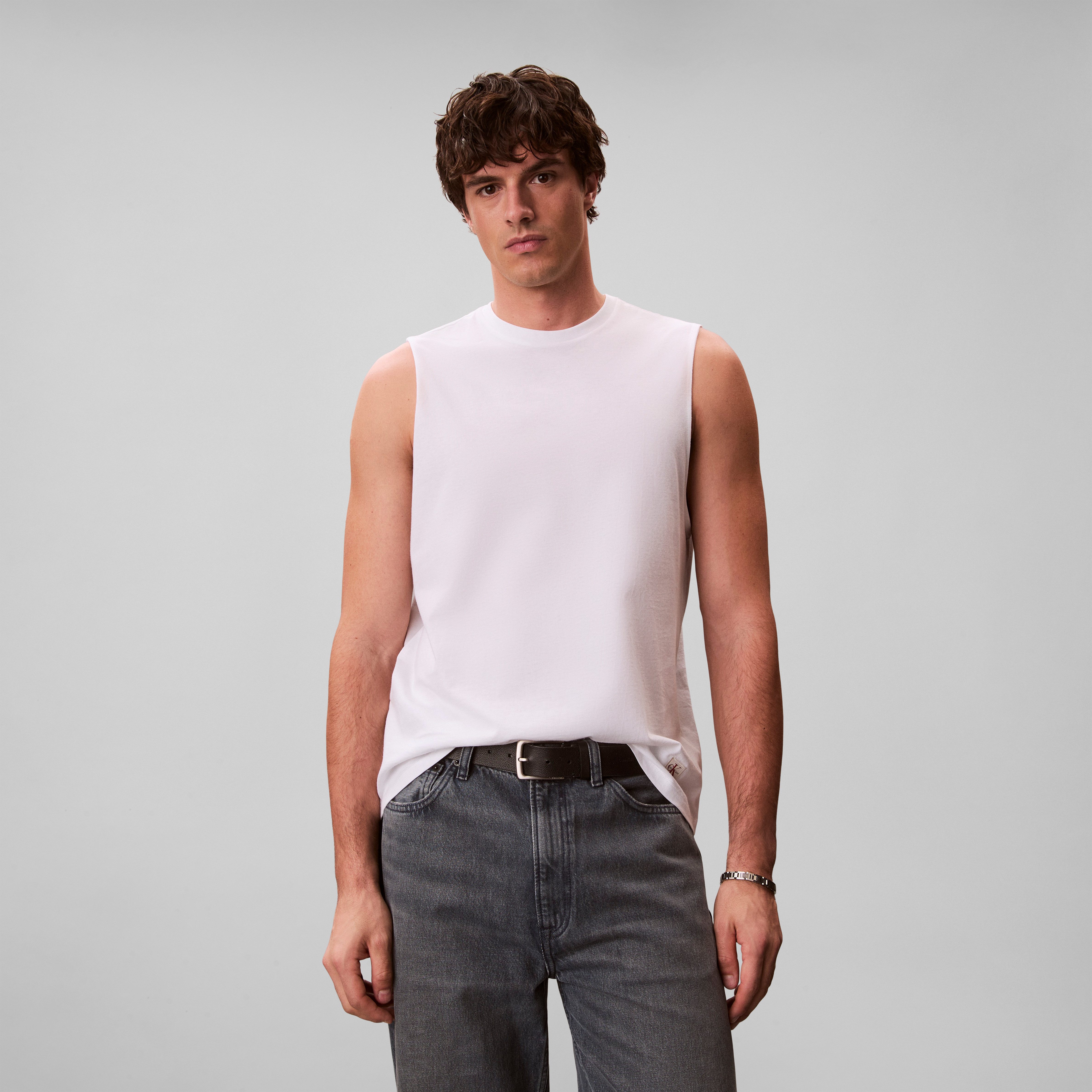 Calvin Klein Jeans Tanktop JERSEY BADGE MUSCLE TANK Regular fit mit Rundhalsausschnitt