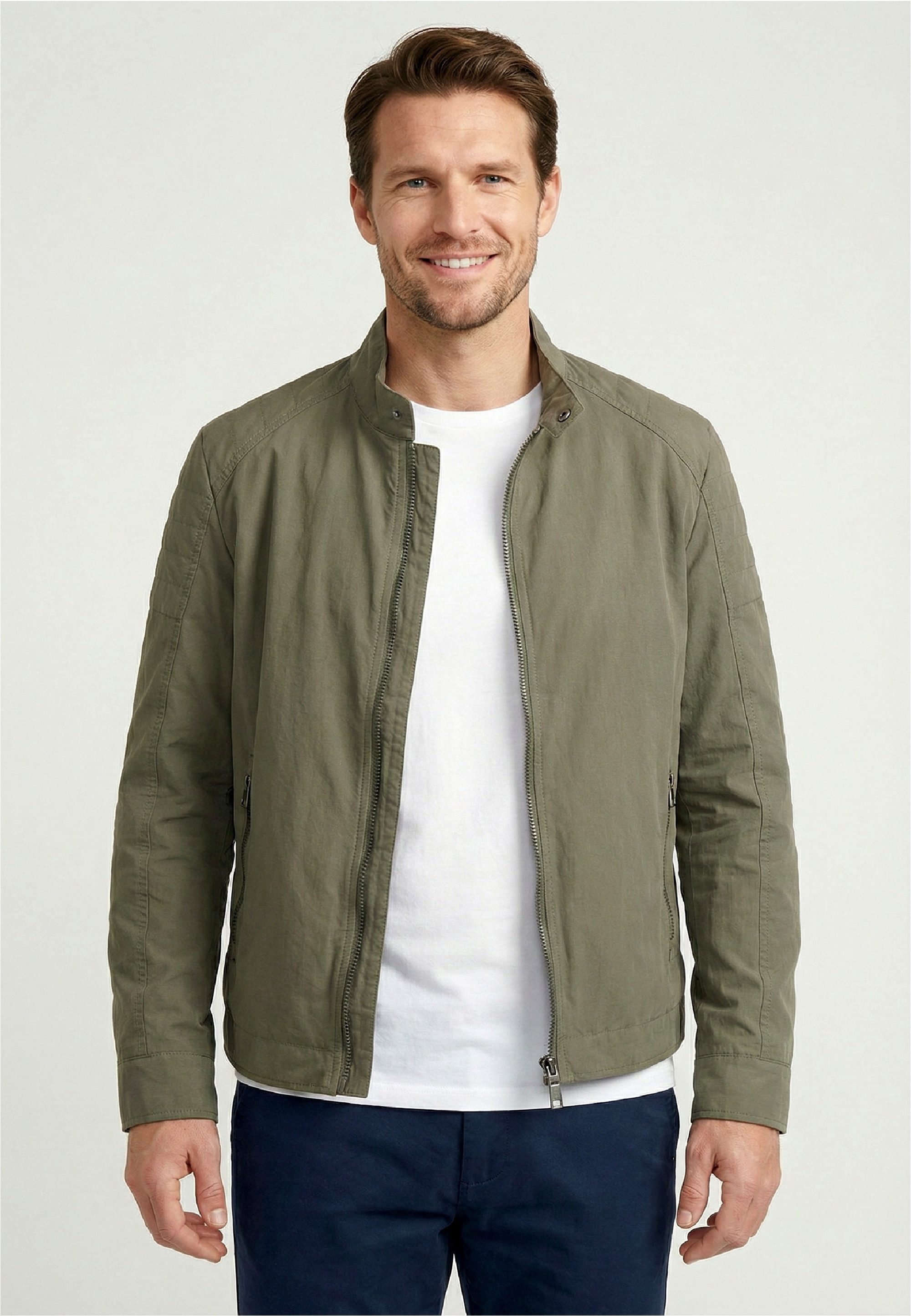 New Canadian Outdoorjacke (1-St) mit windabweisender Funktion