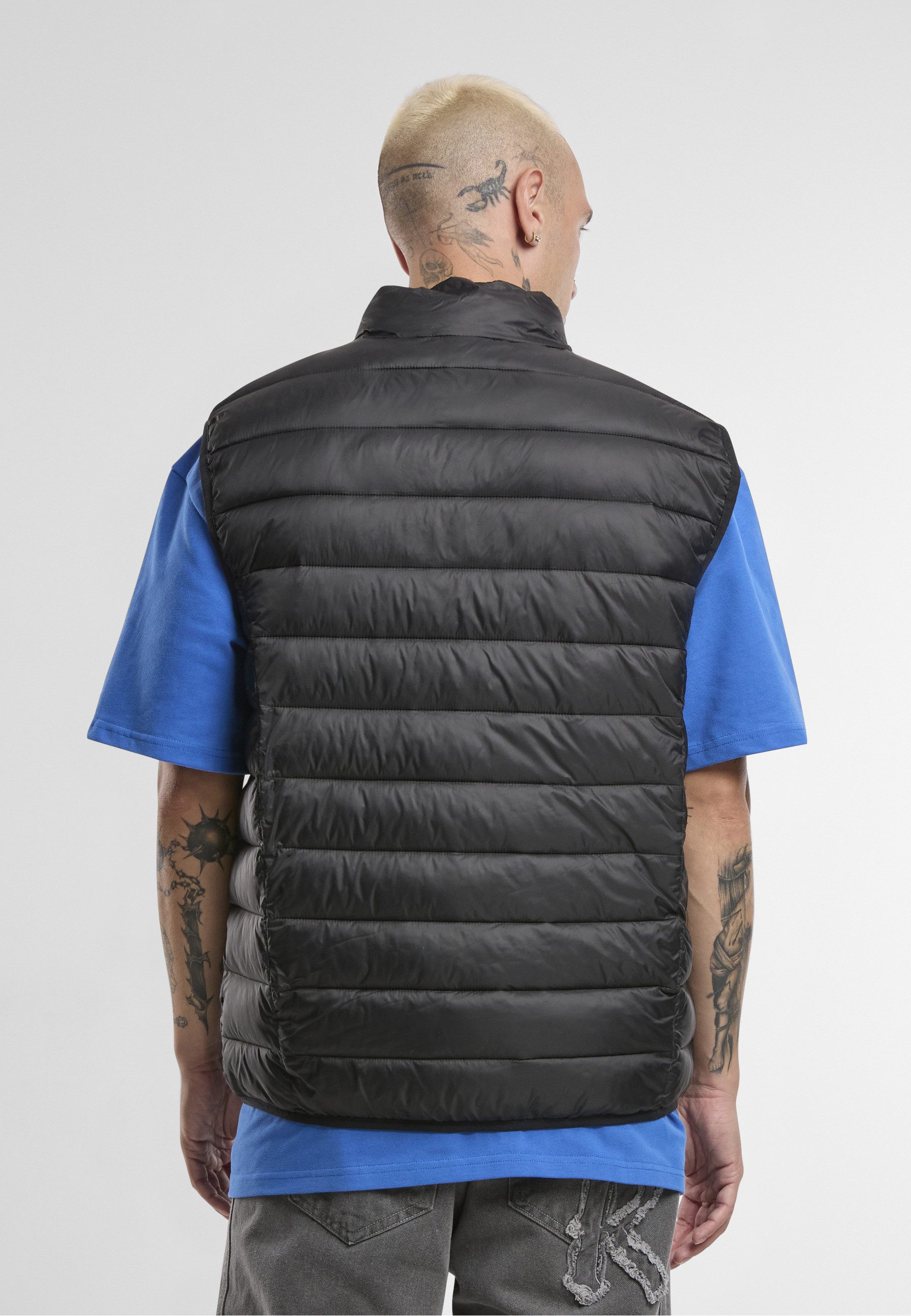 Karl Kani Steppweste Karl Kani Karl Kani Sport Patch Light Puffer Vest (1-tlg) – Bild 4 von 5