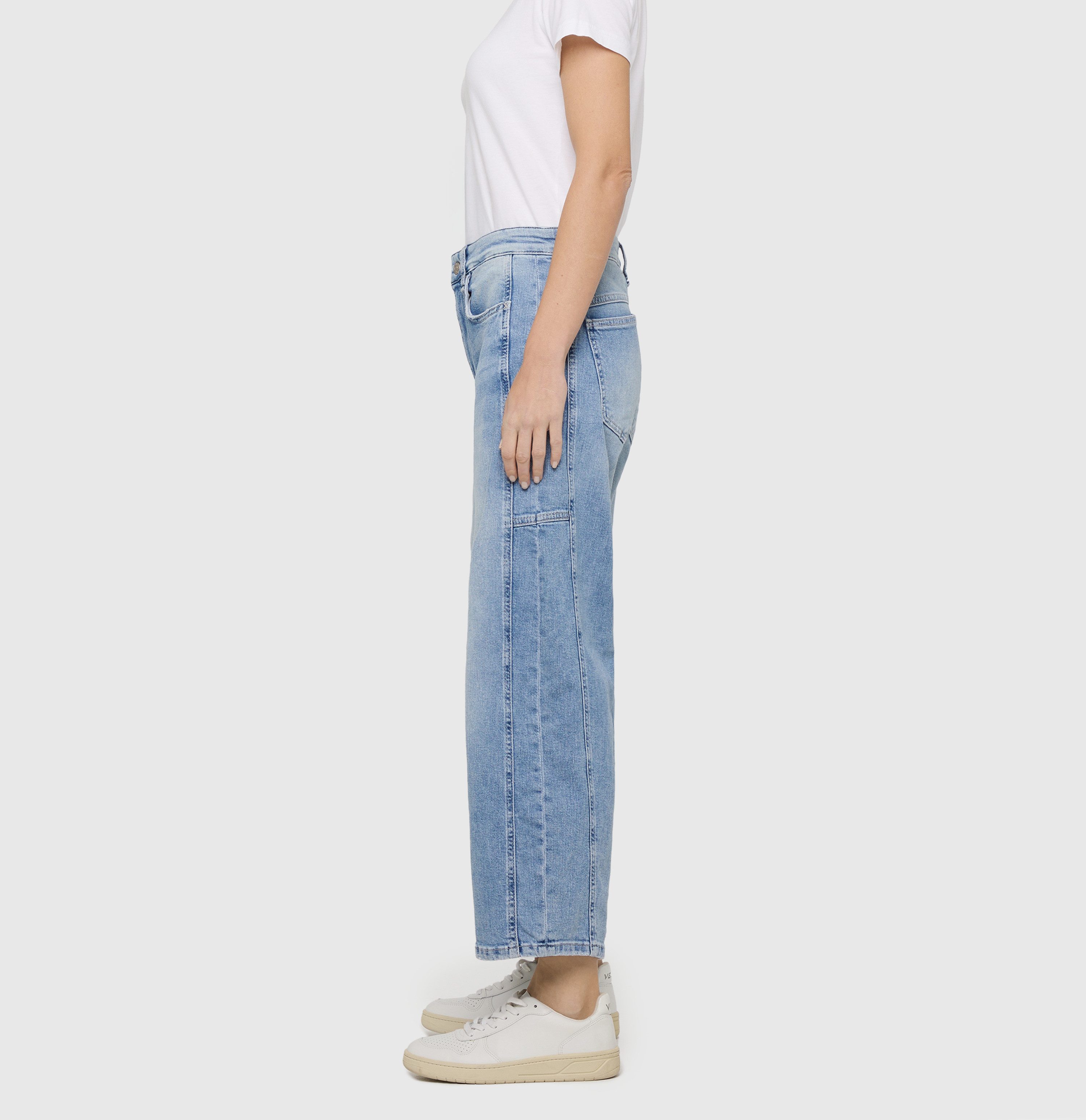 MAC 5-Pocket-Jeans OHIO Barrel Barrel Fit, Naht-Detail auf Kniehöhe