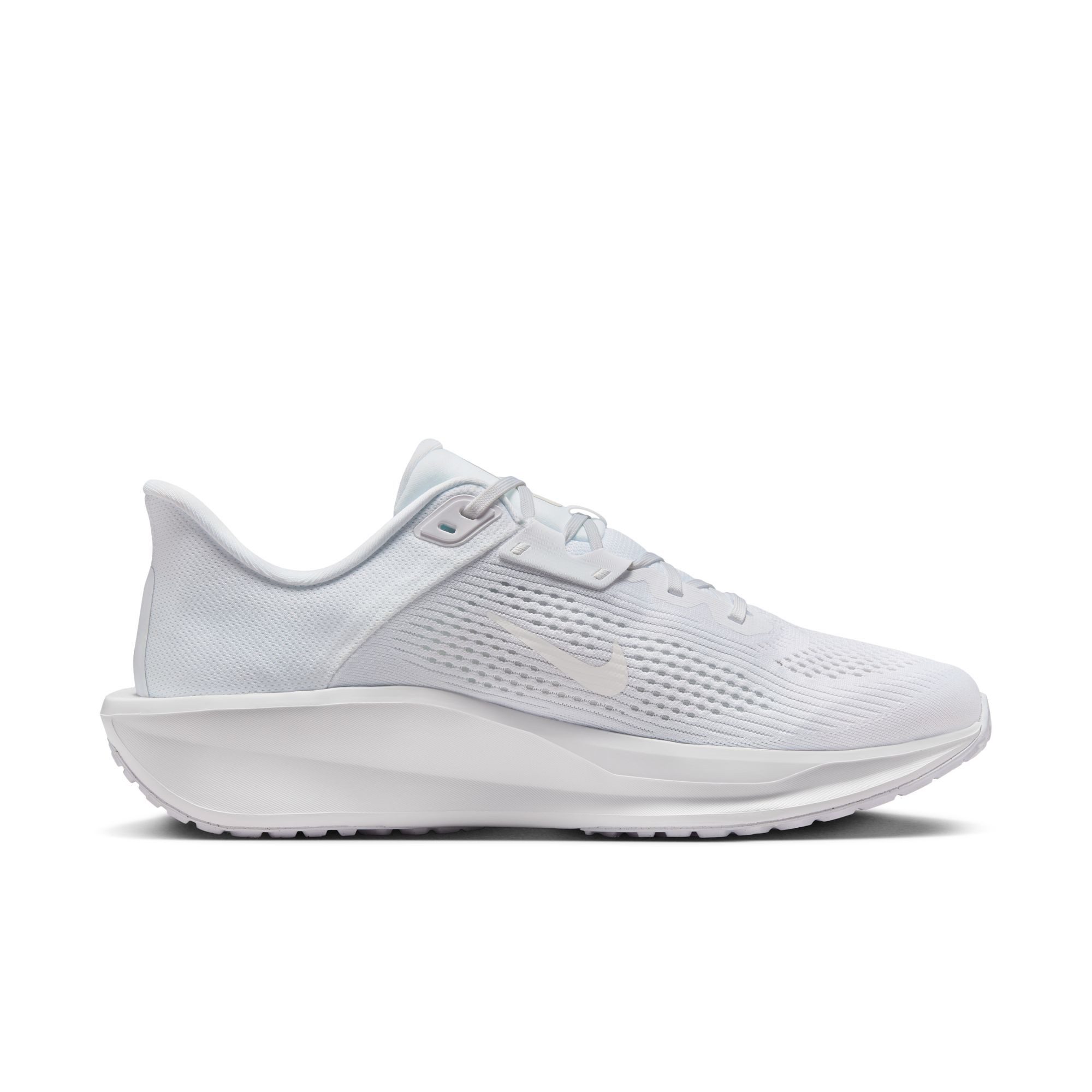 Nike QUEST 6 Laufschuh