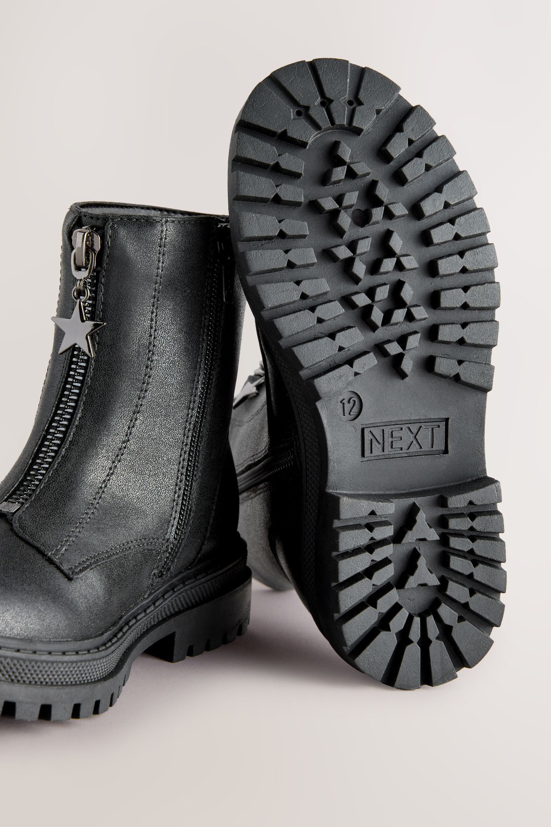 Next Stiefeletten mit Reißverschluss vorne Stiefelette (1-tlg)