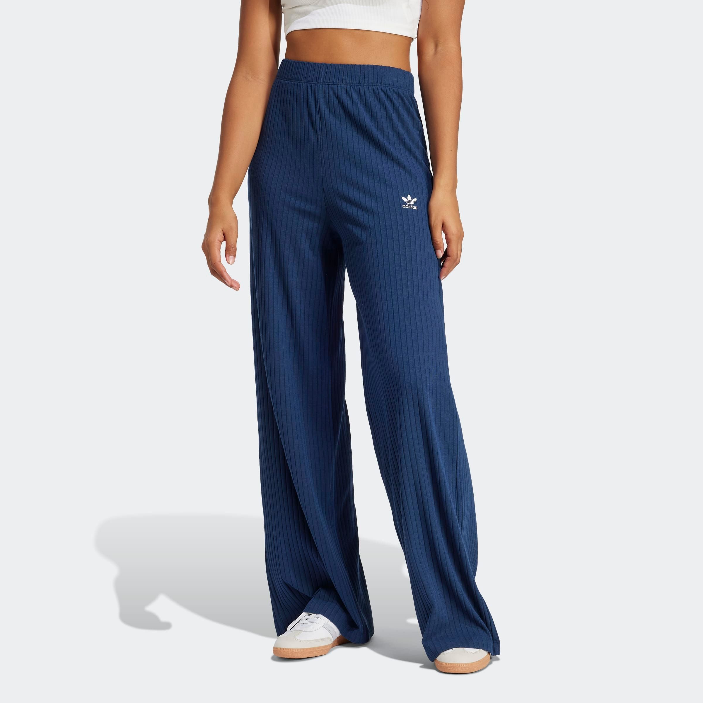 adidas Originals Sporthose ESS WR PANT (1-tlg). € 55,00