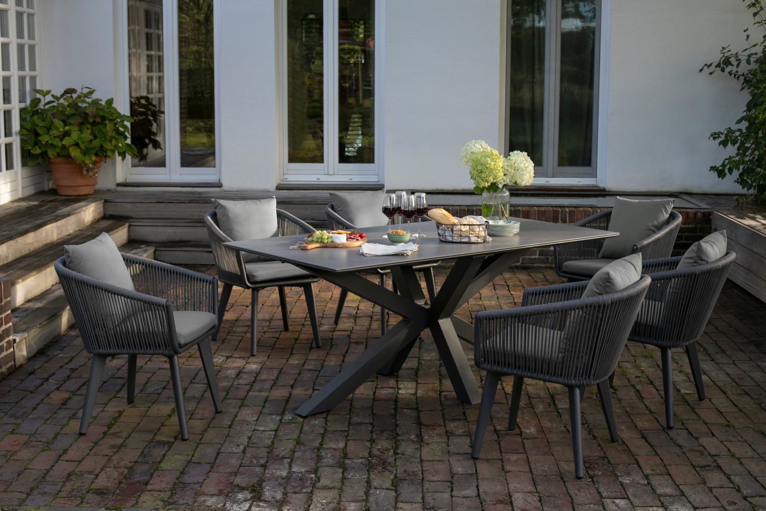 bene living Gartenlounge-Set Gartenmöbelset Tisch Almeria günstig online kaufen