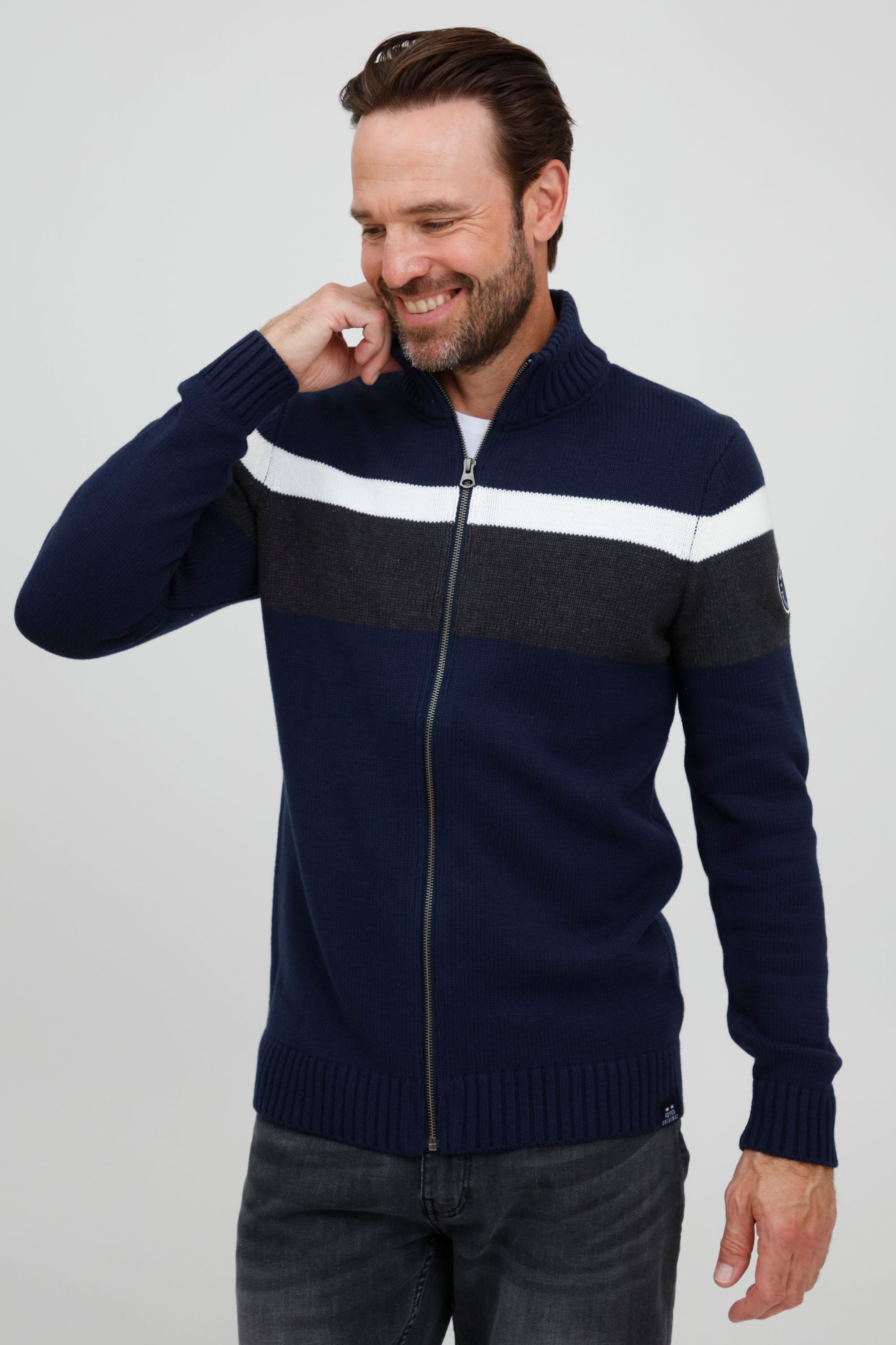 FQ1924 Strickjacke FQEdvard Strickjacke im Colorblock günstig online kaufen