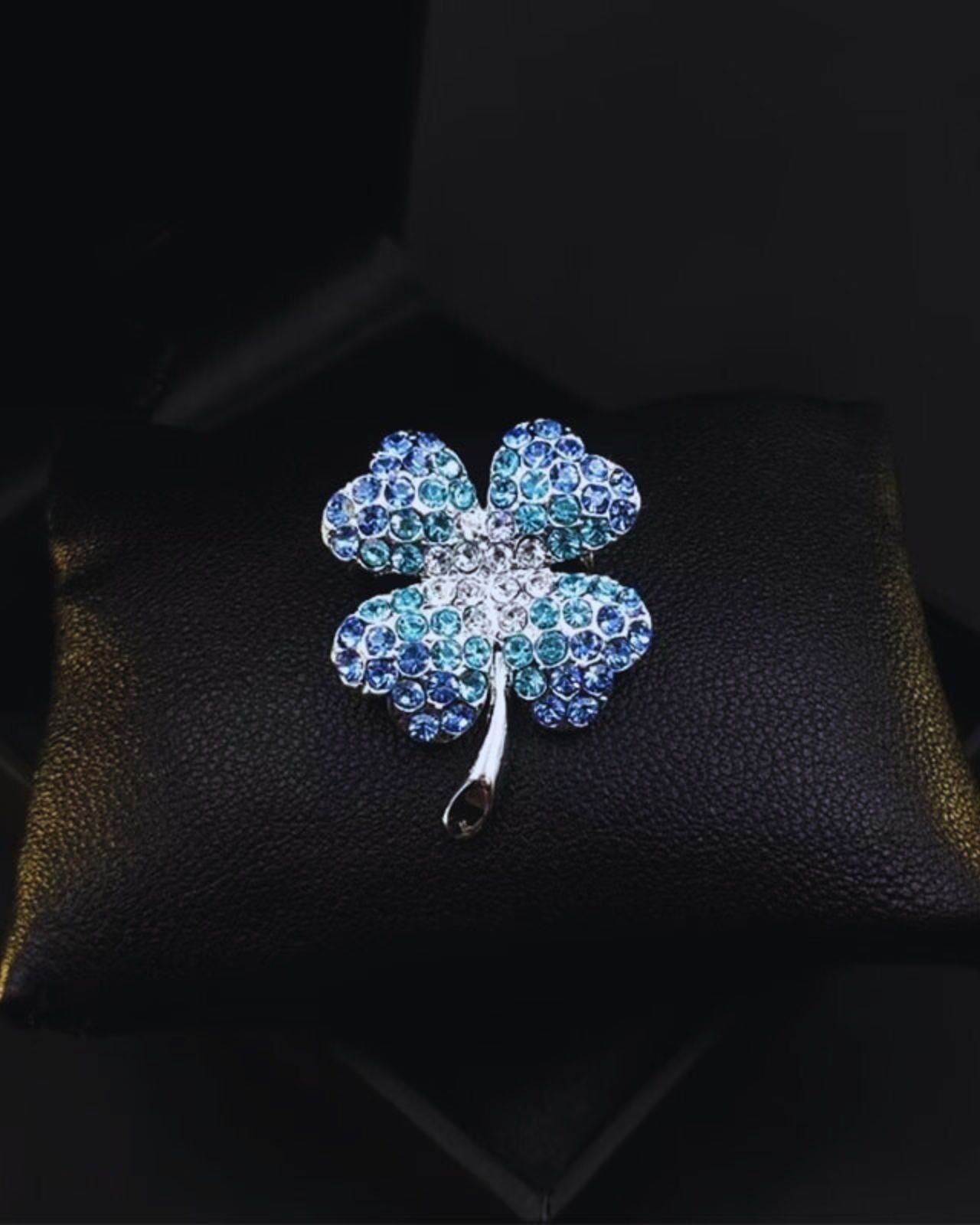 MayTree Brosche "Kleeblättchen", blau (Stück, 1-tlg), günstig online kaufen
