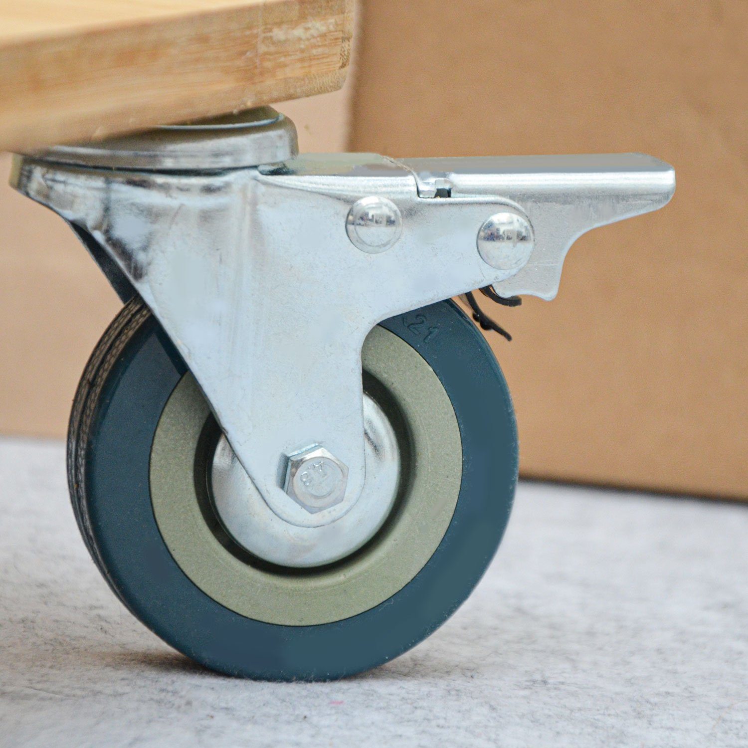 eyepower Schwerlastrolle 75mm - Schwerlast Möbelrolle M10 - Transportrolle für harte Böden, Lenkrolle für Pflanzkübel und Gartenmöbel - Rolle für Schirmständer