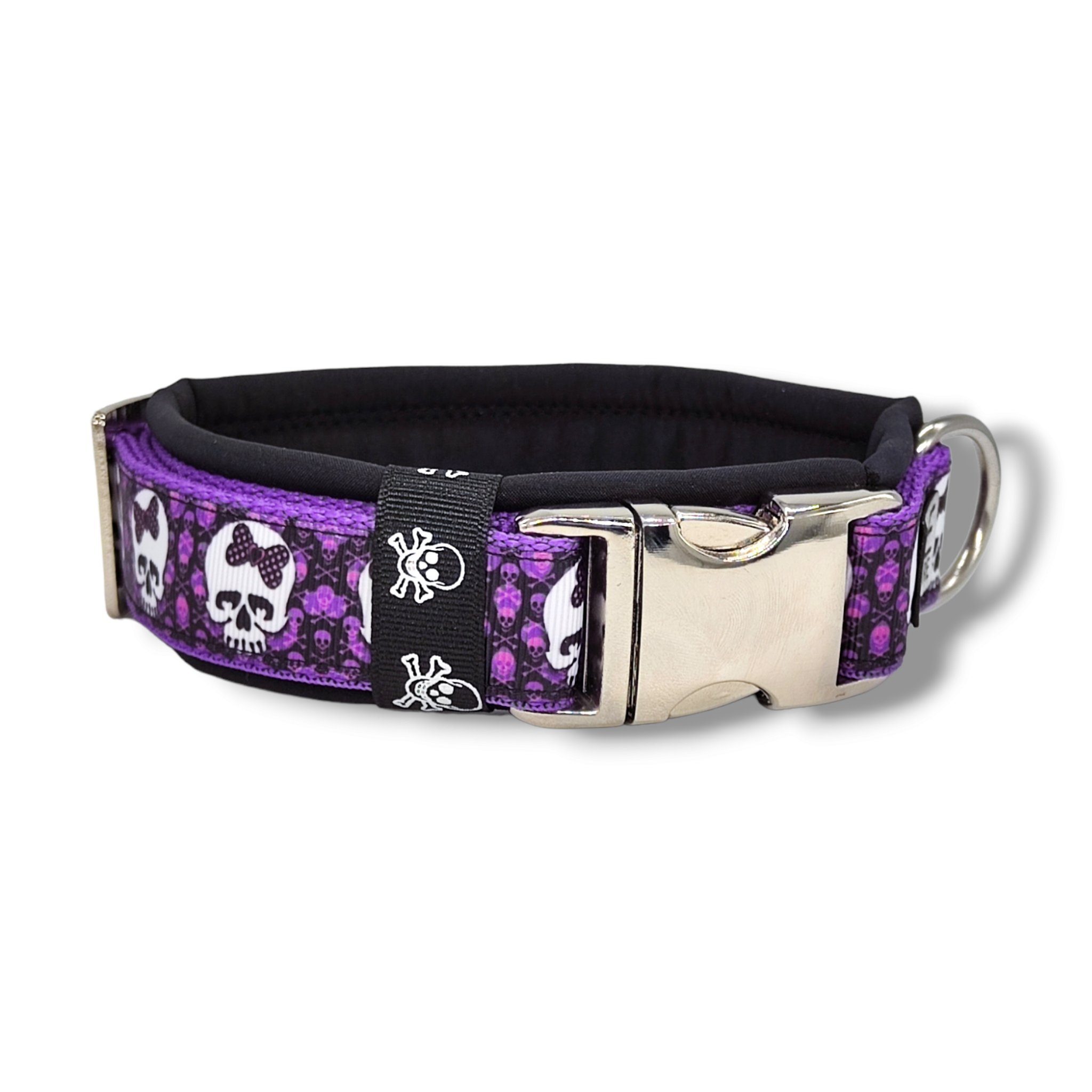 D by E Couture Hunde-Halsband "Lilac Skulls", gepolstert, verstellbar, 40mm breit, Handmade
