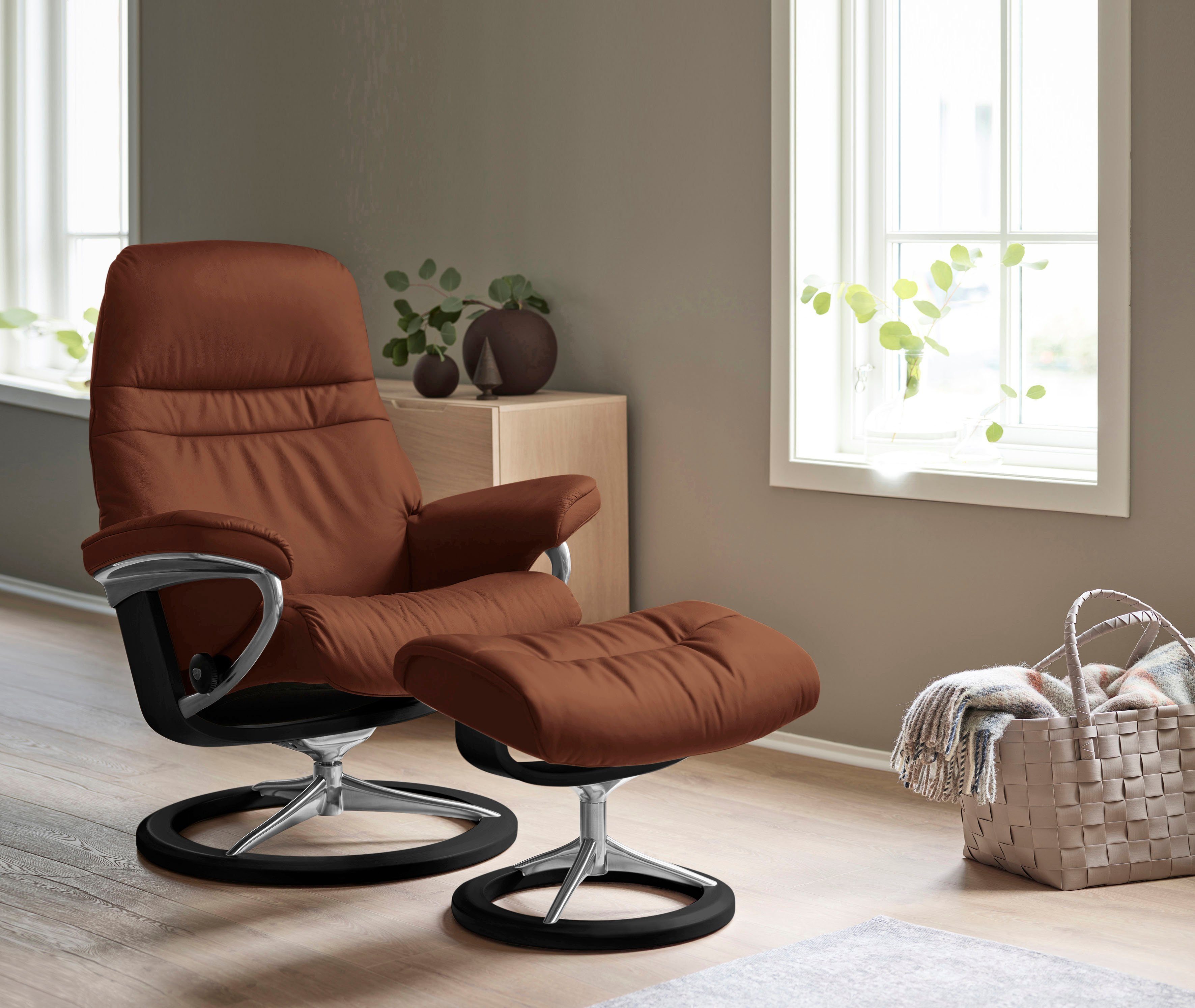 Stressless® Relaxsessel Sunrise (Set, Relaxsessel mit Hocker), mit Signature Base, Größe M, Gestell Schwarz