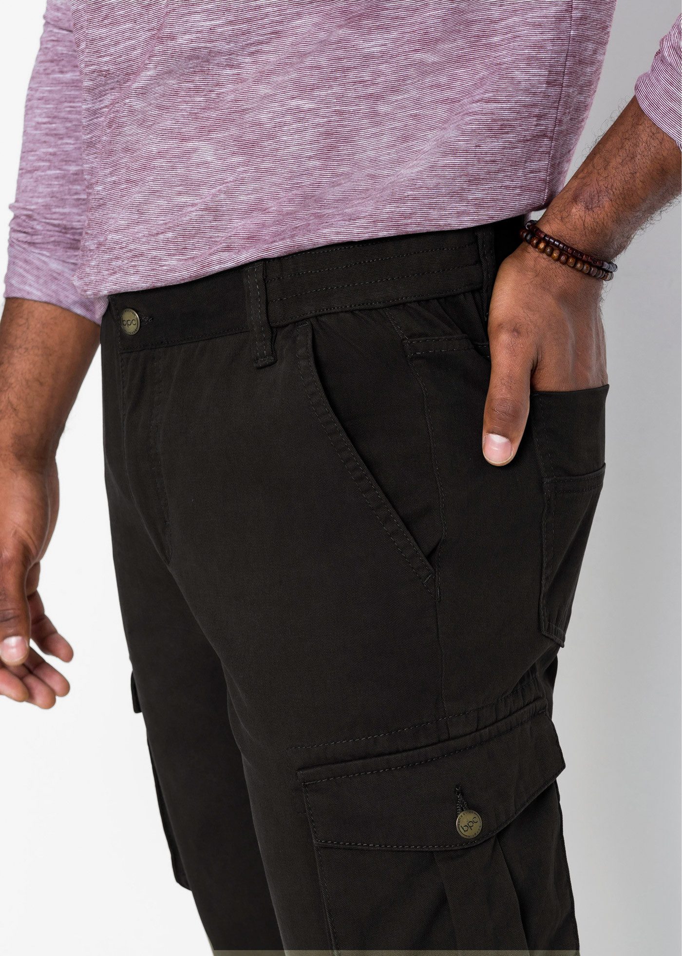 bonprix Cargohose aus Baumwolle, mit Cargotaschen und Eingrifftaschen, Regular Fit