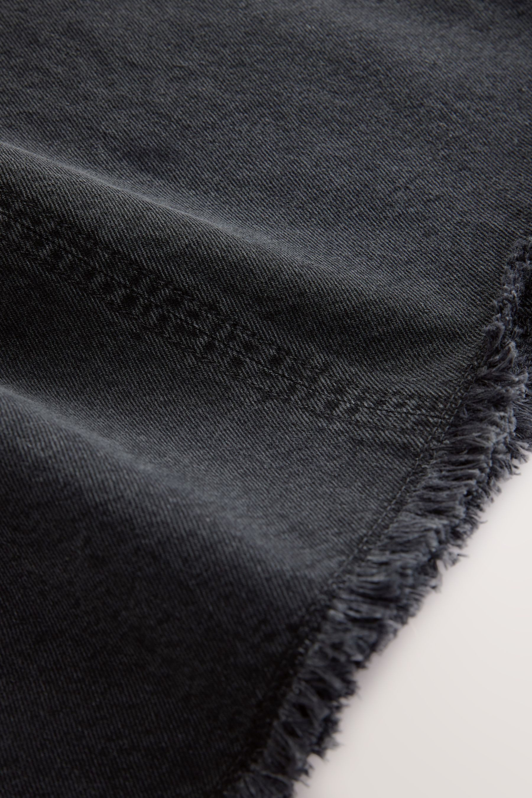 Next Jeanskleid Ärmelloses, nahtloses Denim-Maxikleid (1-tlg)