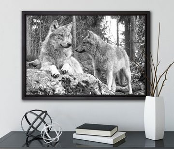 Pixxprint Leinwandbild Wölfe im Wald Kunst B&W, Wanddekoration (1 St), Leinwandbild fertig bespannt, in einem Schattenfugen-Bilderrahmen gefasst, inkl. Zackenaufhänger