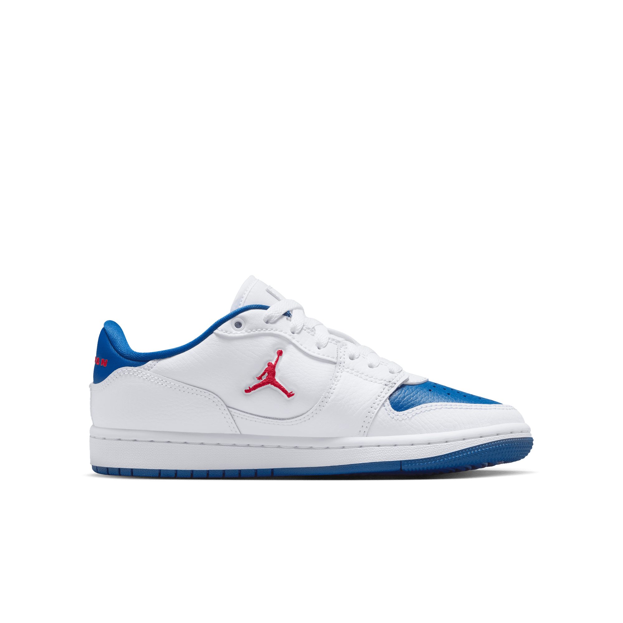 Jordan Jordan Court Connect Low Sneaker inspiriert vom Look des Air Jordan 1