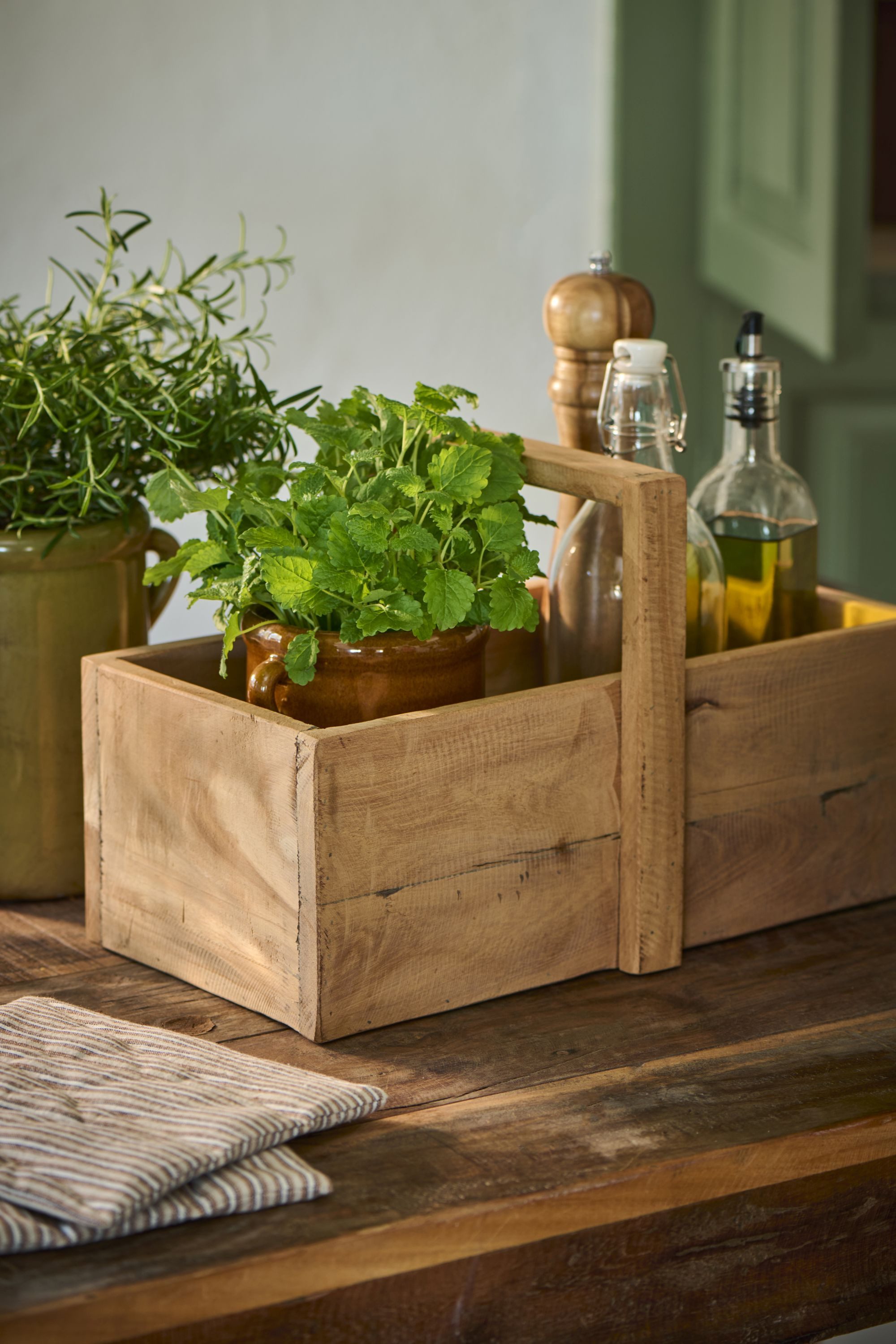 Ib Laursen Holzkiste Ib Laursen - Kiste Holzkiste mit Henkel Unika 20x25x40cm Alt Holz
