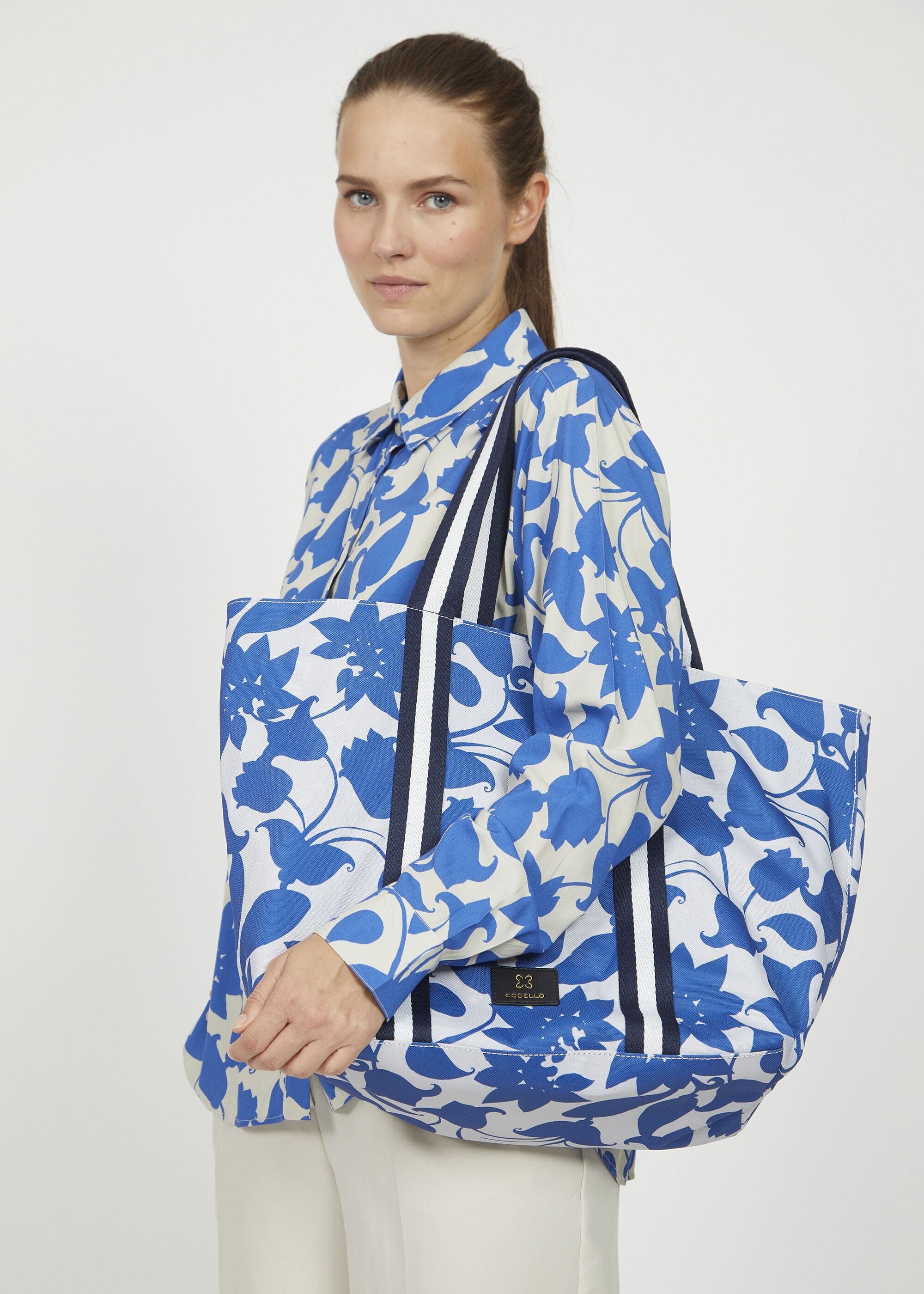 Codello Shopper, aus recyceltem Polyester mit Flower Print