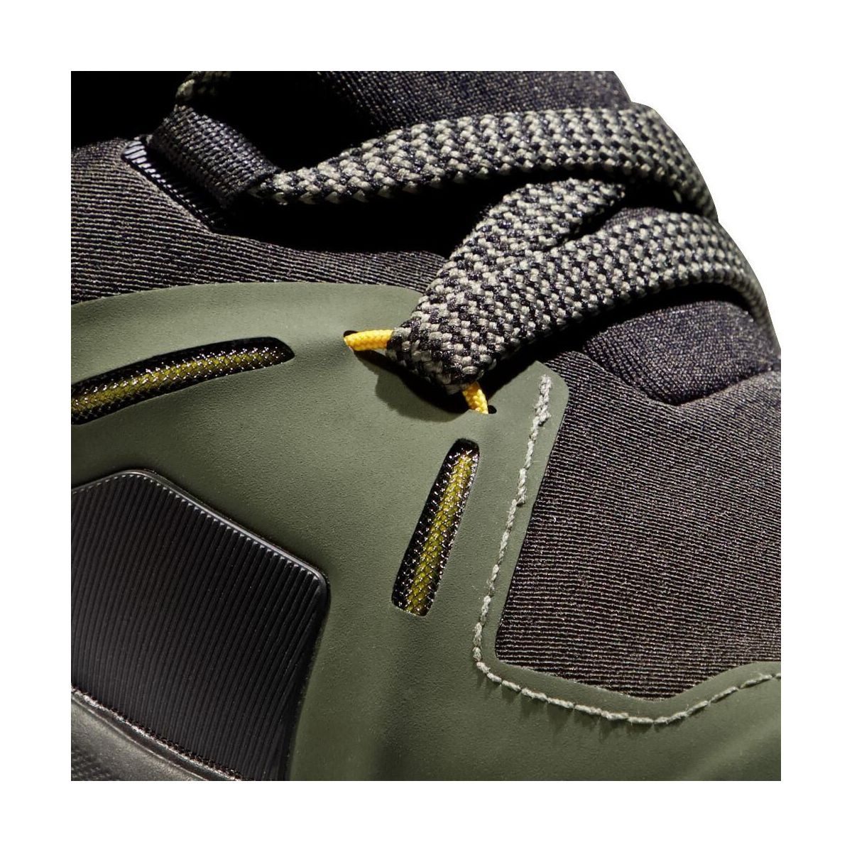 Mammut Saentis Pro WP Men Hikingschuh Ideal für Outdoor-Aktivitäten und urbanes Leben, bietet dieser Schuh