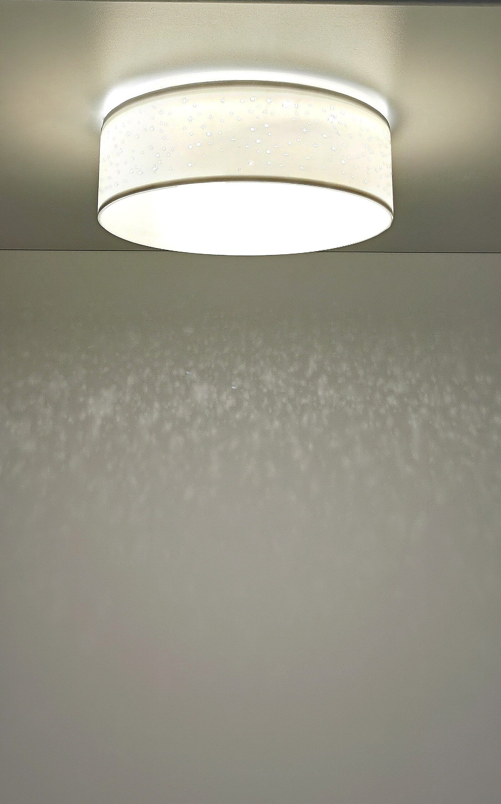 TRANGO LED Deckenleuchte, 3137 Deckenstrahler mit 38cm Ø Sternenhimmel Stoffschirm in *WEISS* rund inkl. 2x E27 Lampenfassung für LED (ohne Leuchtmittel) für Wohnzimmer, Schlafzimmer Flur Gästezimmer Deckenlampe Schlafzimmerlampe, Bürolampe