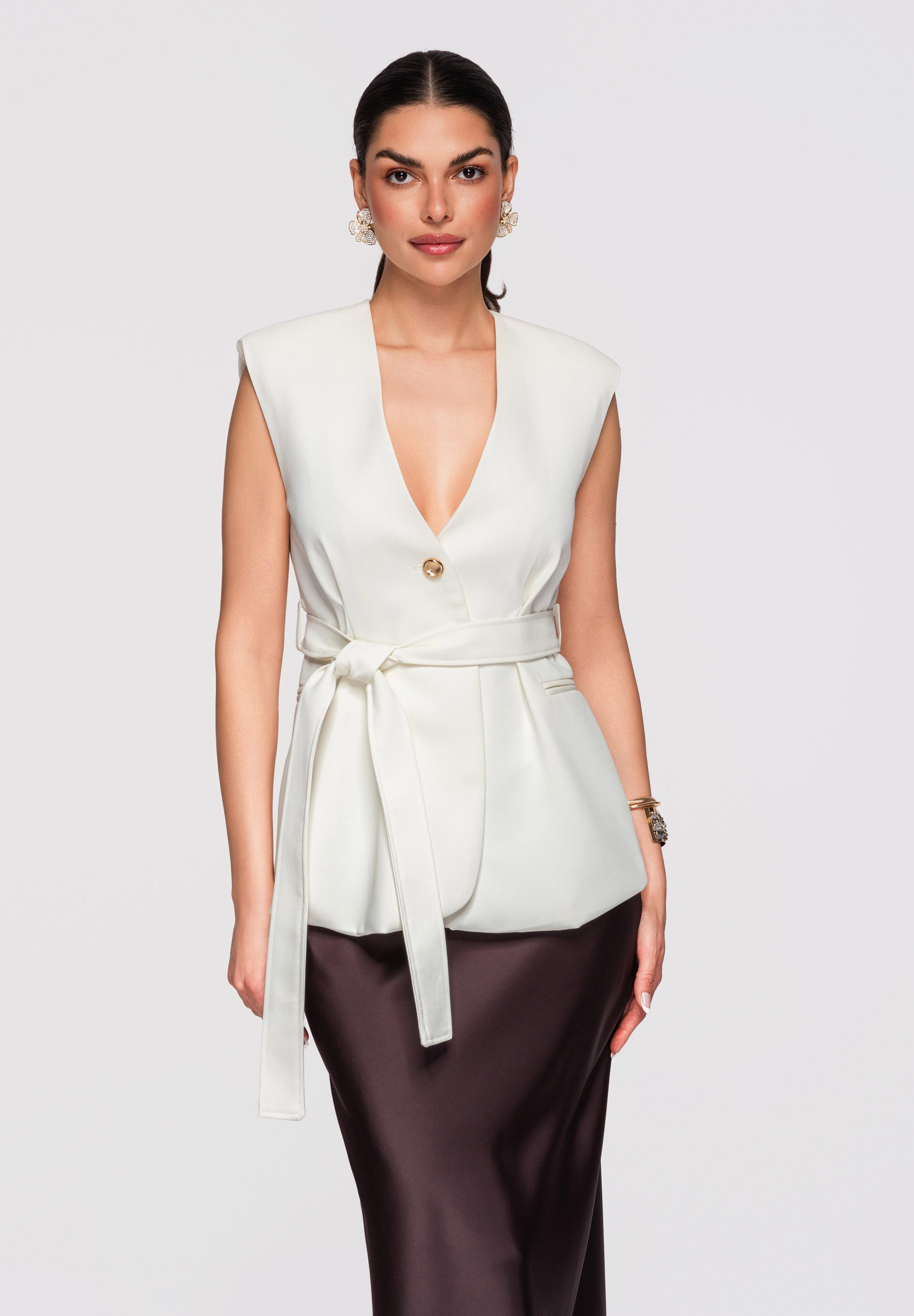 OMBRE Longweste Damen Taillierte Weste mit ausgestelltem Saum Elegant Ecru S (kein Set, 1-tlg) Taillierter Schnitt mit ausgestelltem Saum, Gürtel