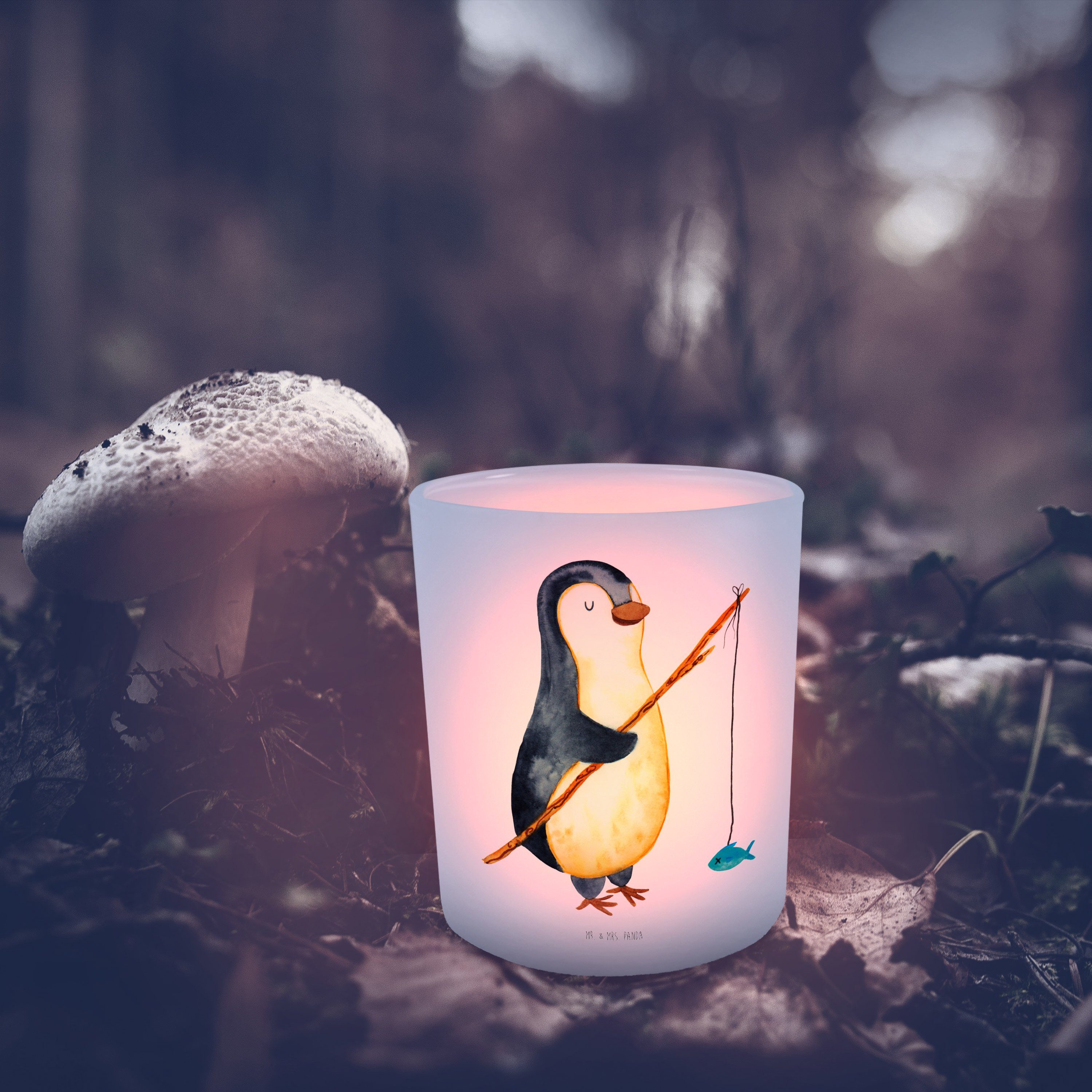 Mr. & Mrs. Panda Windlicht Pinguin Angler - Transparent - Geschenk, Teelichtglas, Teelichter, Fi (1 St)