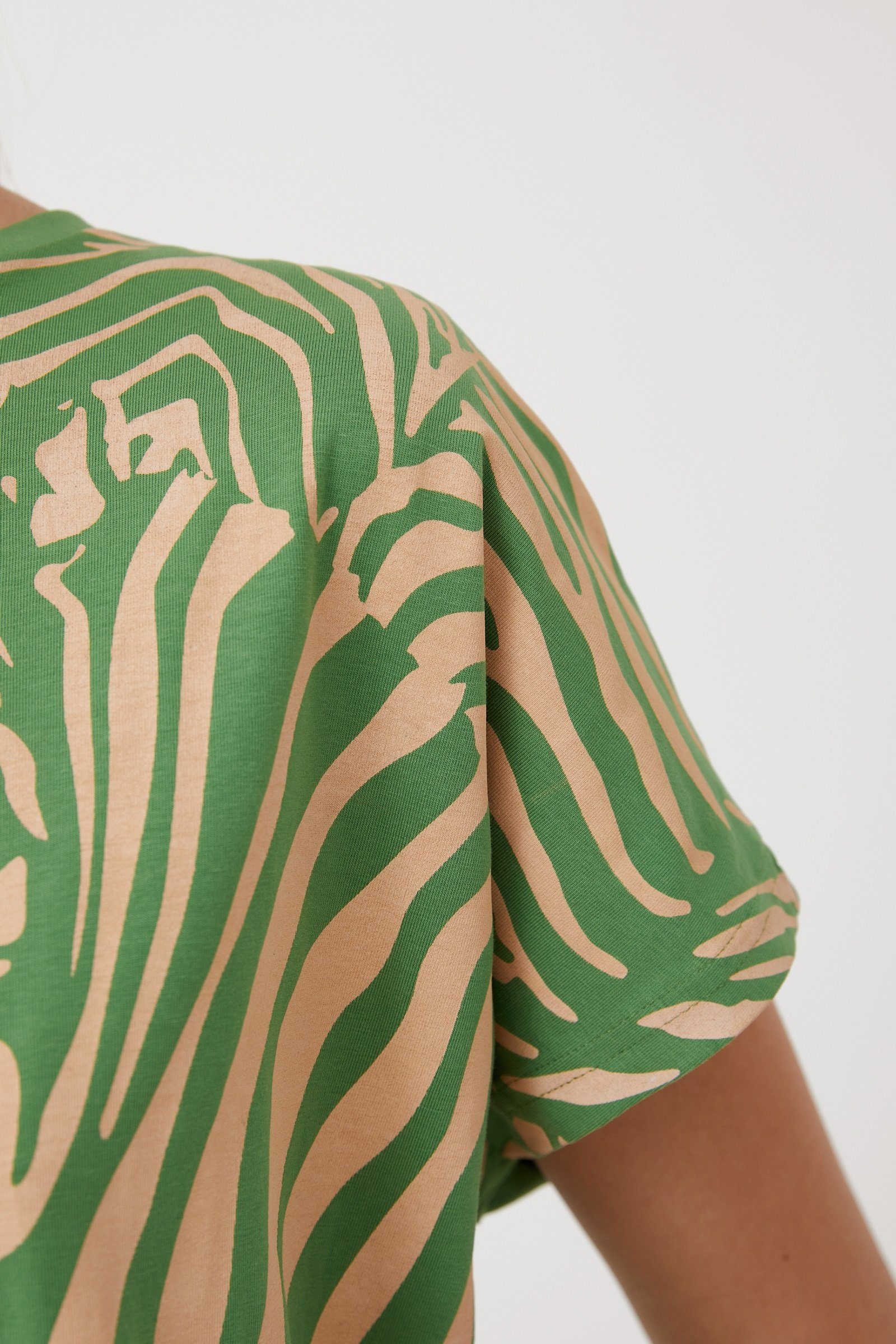 Damen Shirts Finn Flare T-Shirt mit abstraktem Print