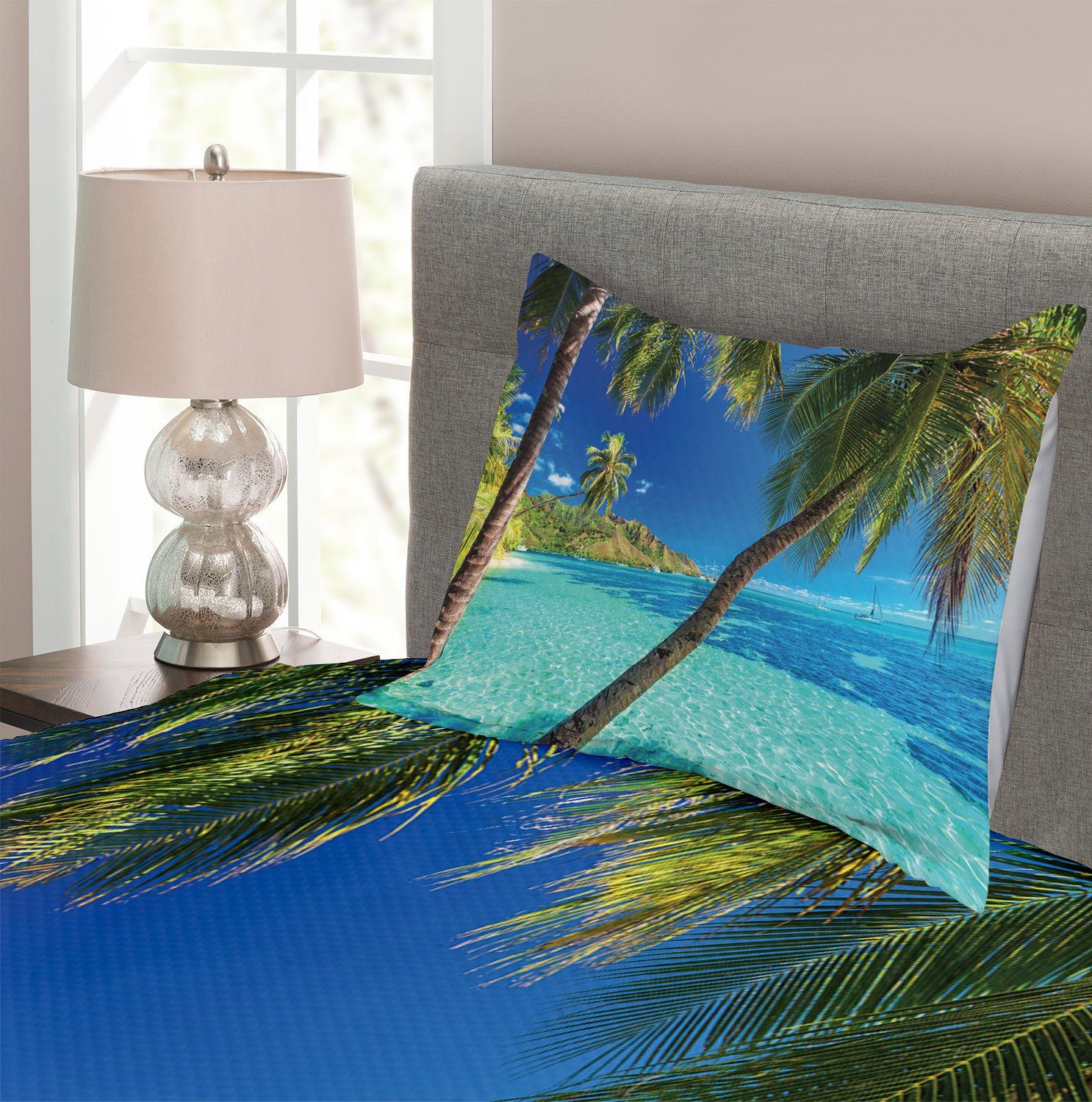 Tagesdecke Set mit Kissenbezügen Waschbar, Palmen, Strand Tropisch Abakuhaus, Meer