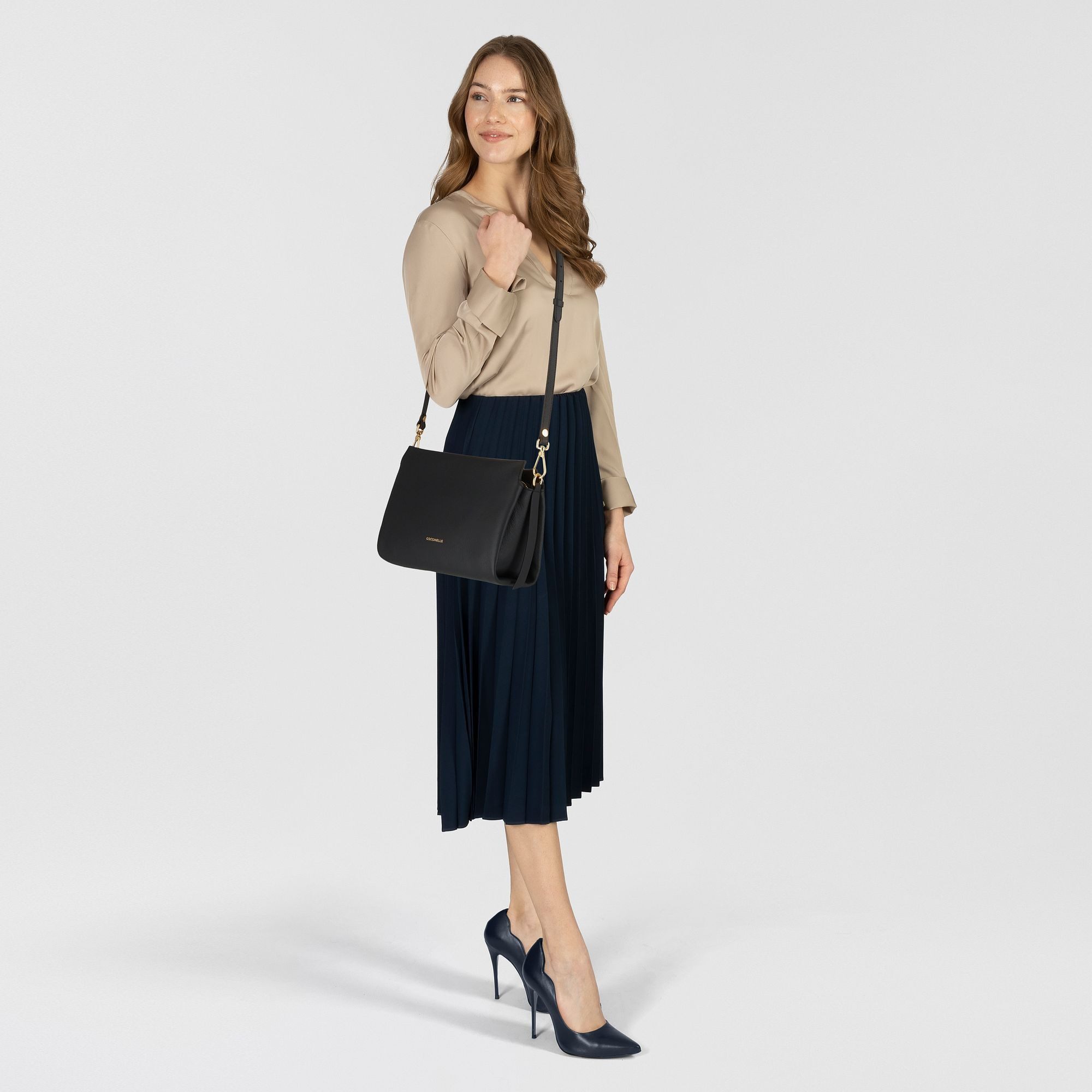 COCCINELLE Henkeltasche Boheme, Leder