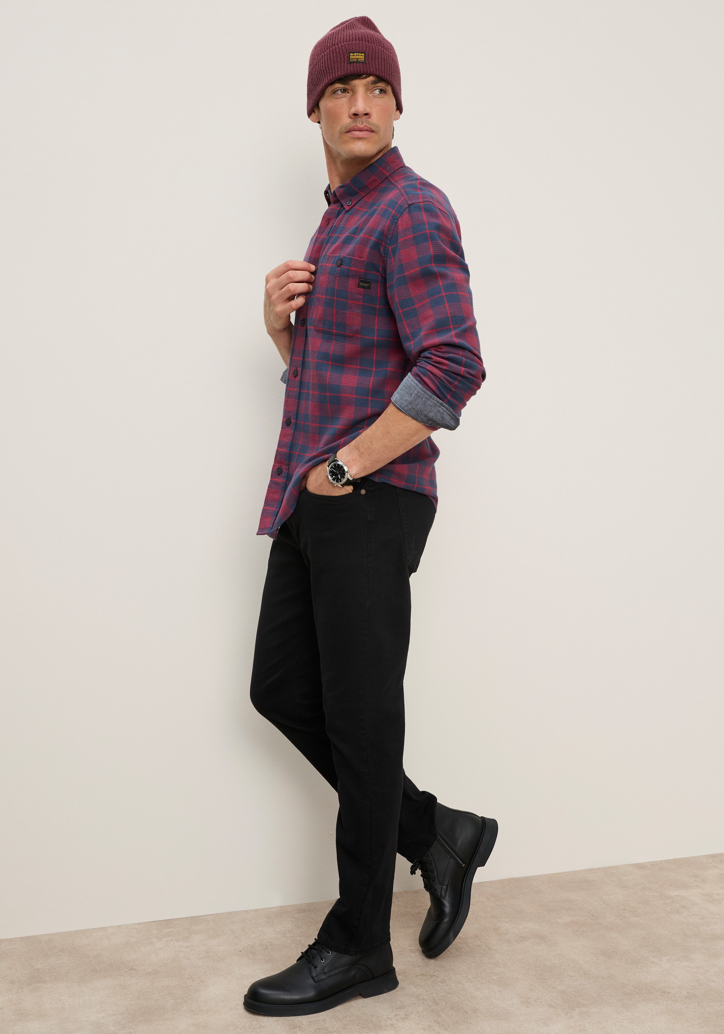 Zum Outfit 4