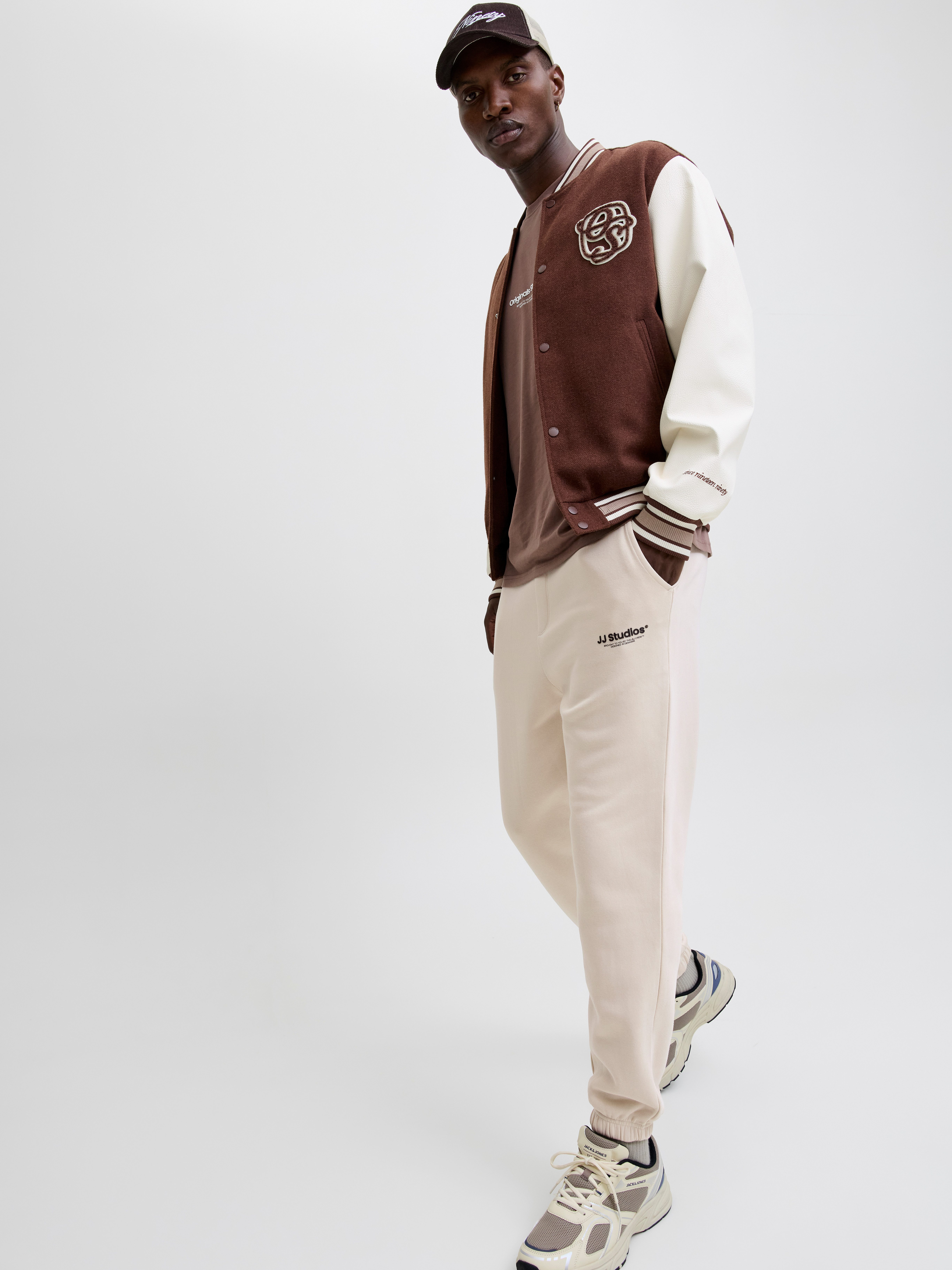 Jack & Jones Sweathose JPSTKANE SOHO SWEAT PANTS NOOS mit Kordelzug
