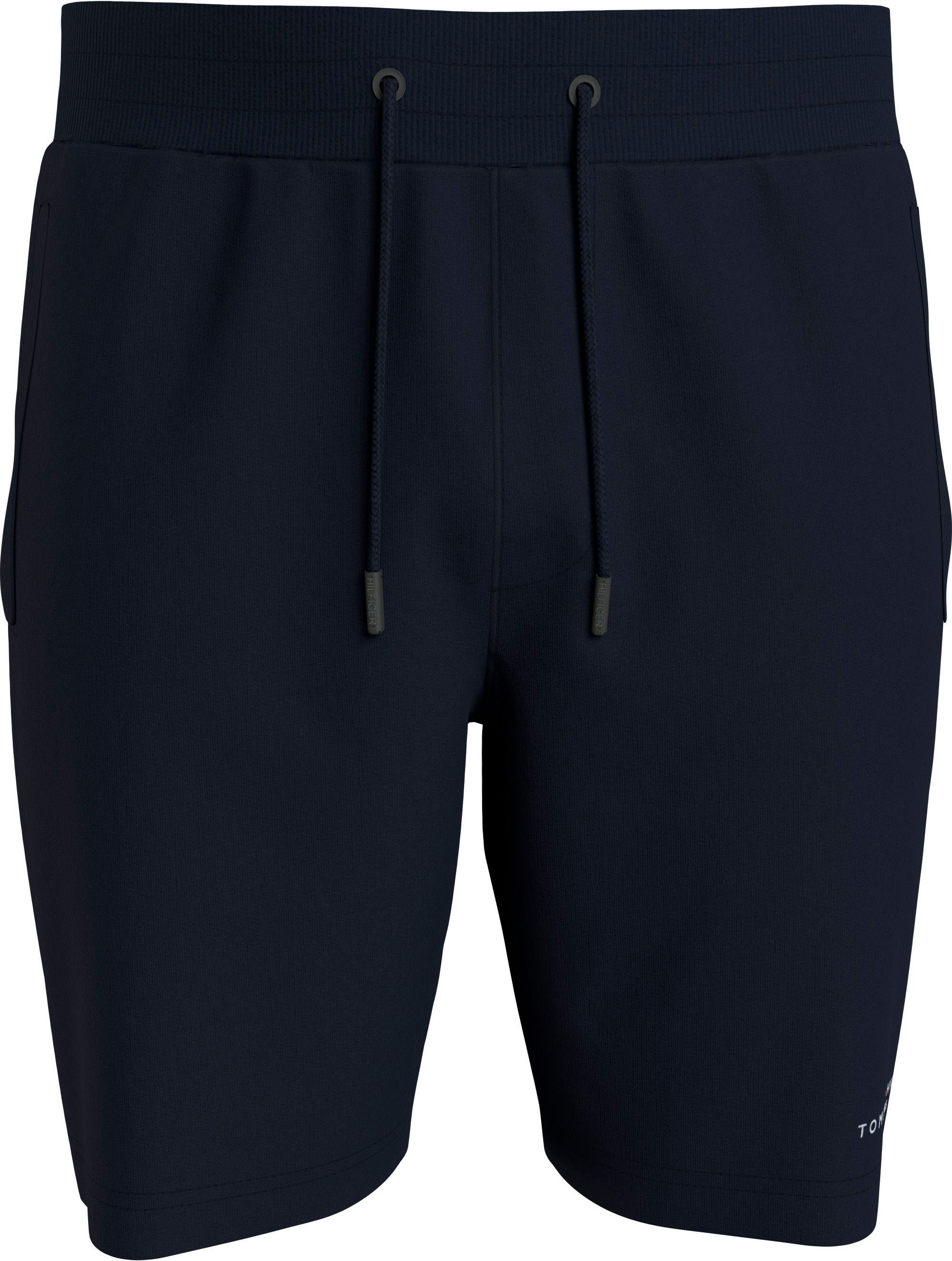 Tommy Hilfiger Shorts SMALL TOMMY LOGO SWEATSHORTS mit elastischem Bund Desert Sky | Shorts