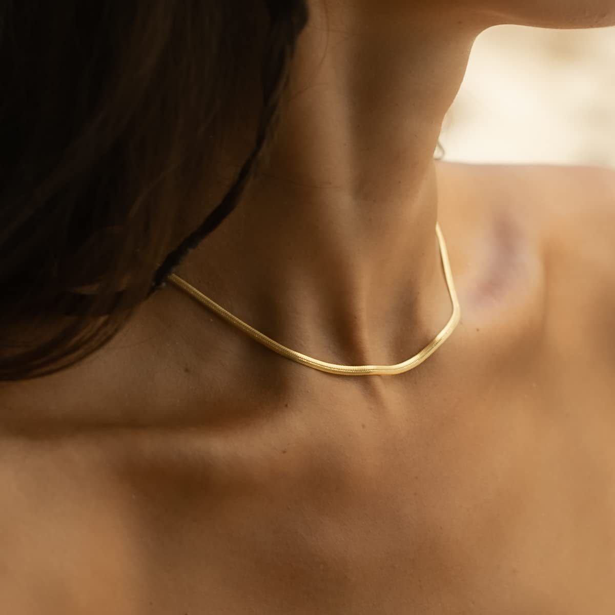 Made by Nami Schlangenkette Halskette mit starkem Karabiner-Verschluss, Choker Halskette Edelstahl 3mm Gliederkette Gold