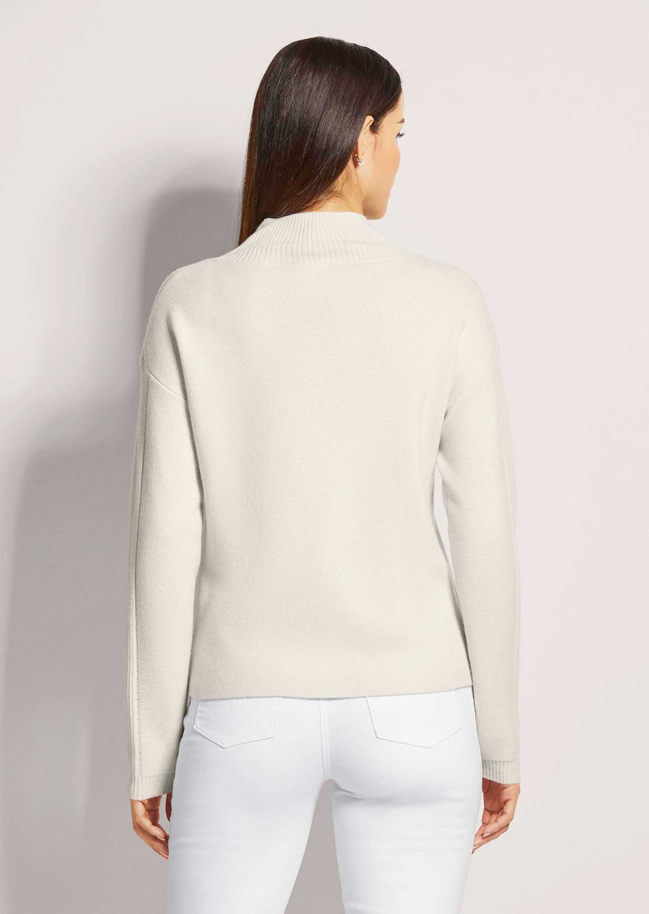MADELEINE Strickpullover Kaschmir-Pullover mit Pointelle-Muster Pullover mit Stehkragen, überschnittene Schultern, Seitenschlitze