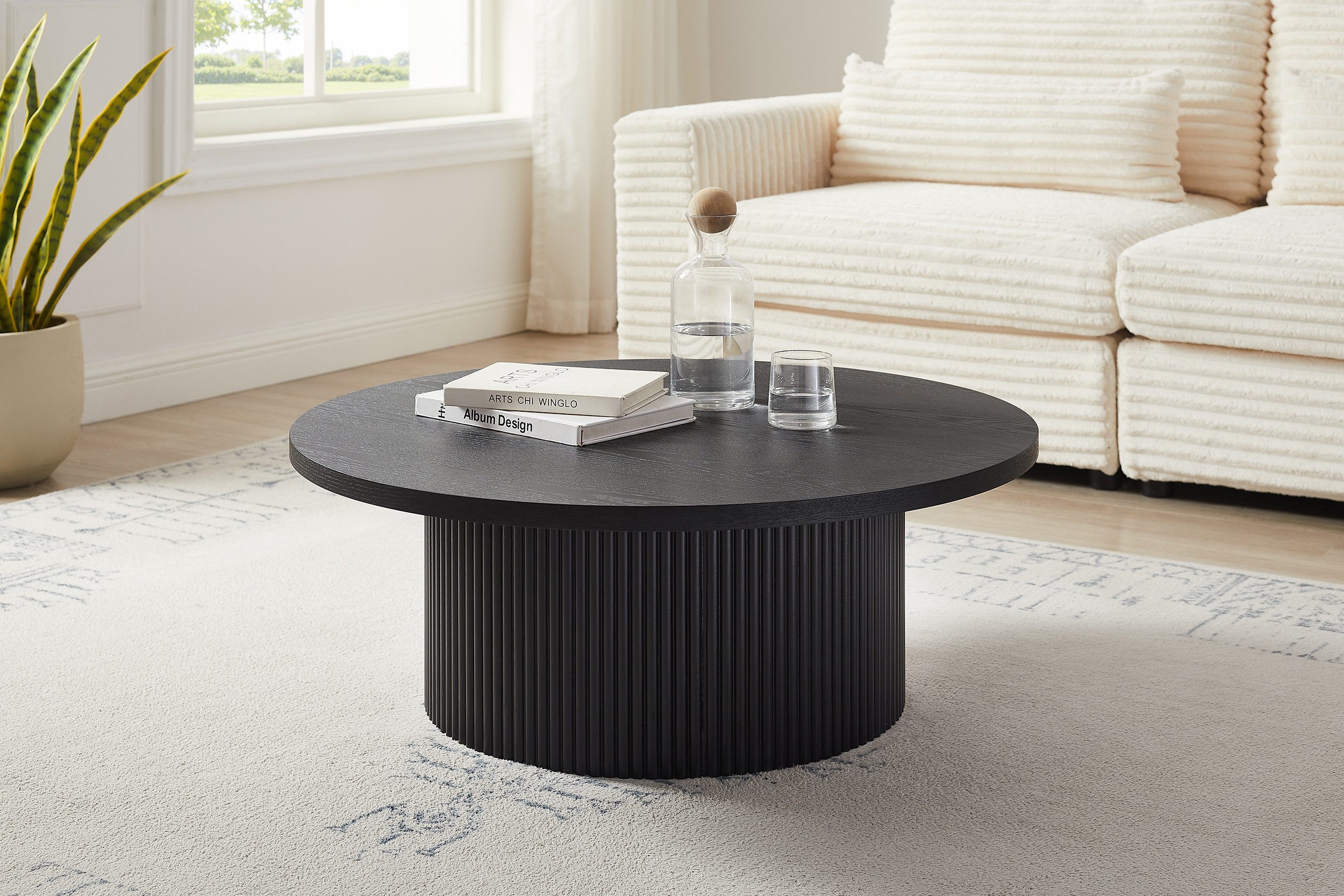 SalesFever Couchtisch mit Massivholz-Lamellen, Ø 85 cm (1-St), Moderner Wohnzimmertisch aus Holz in natürlichem Look