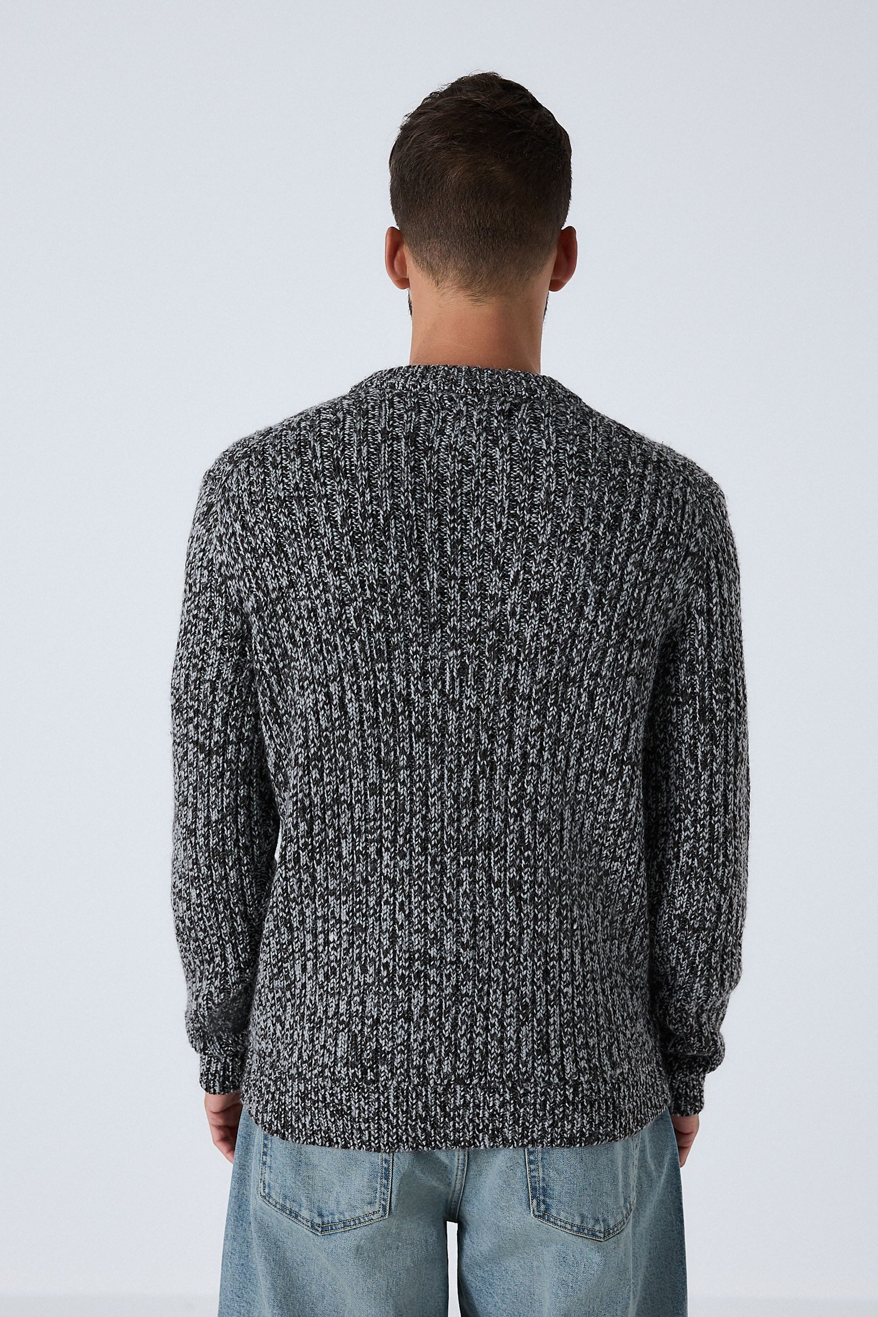 Next Rundhalspullover Regular Fit Rundhals-Strickpullover, Drehdetail (1-tlg)