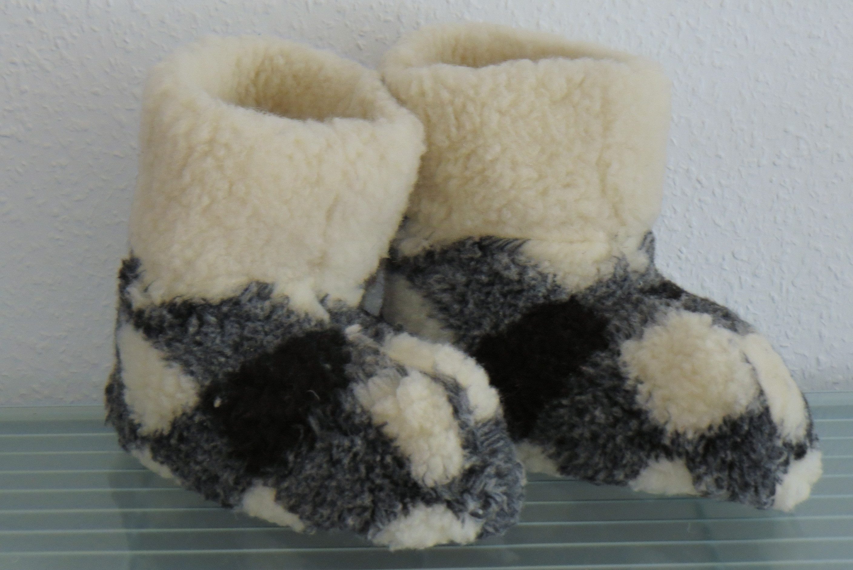 Holzprodukte Hüttenschuhe Hausschuhe Hüttenschuh Schaffell Lammfell Pantoffeln NEU Plüsch Hausschuhe