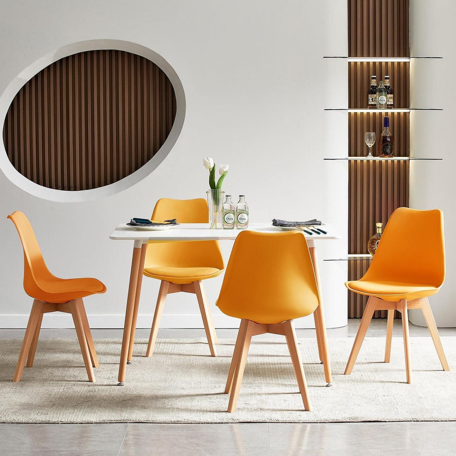 LuxusKollektion Esstisch Esstisch 110cm rechteckig 4 Stühle orange Weiß Tisch 4 Orange Stühl (1-St)