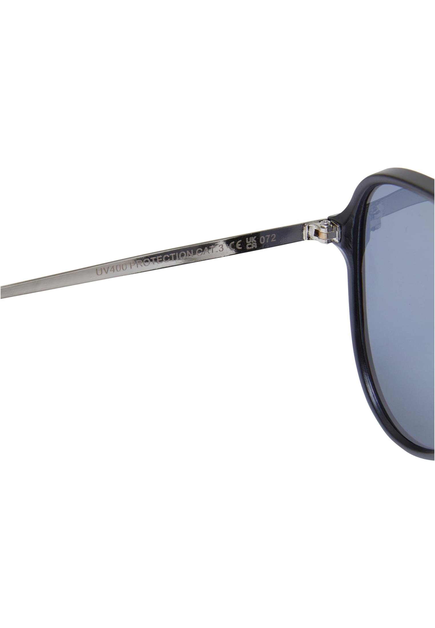 Sonnenbrille CLASSICS URBAN Sunglasses Osaka Unisex black/silver