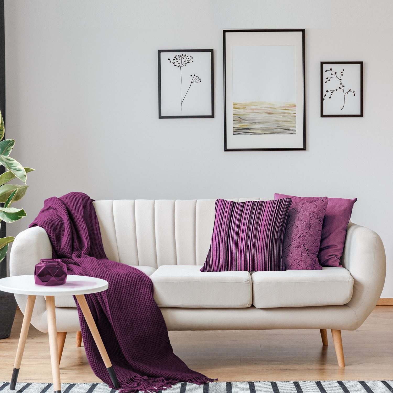 novely® Dekokissen 3er-SET DEKOKISSEN MALCHIN Kuschelweiche Sofakissen - Kissenbezug in 4, Kuschelweich, Robust, Pflegeleicht