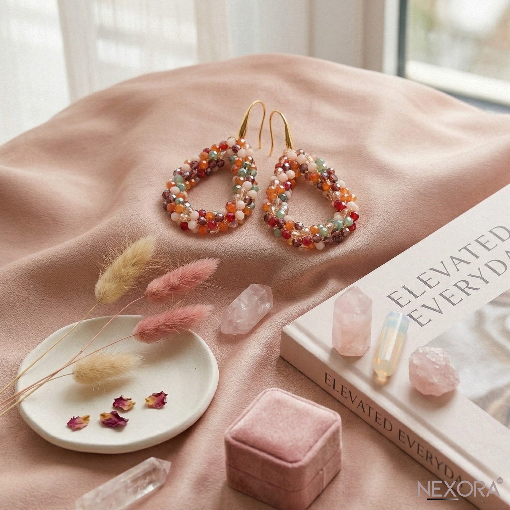 NEXORA Perlenohrringe Perlenohrringe Damen Boho Statement Tropfen Ohrringe (Paar, Paar), Perlenoptik, Tropfenform, goldfarbene Ohrhaken, leicht, elegant