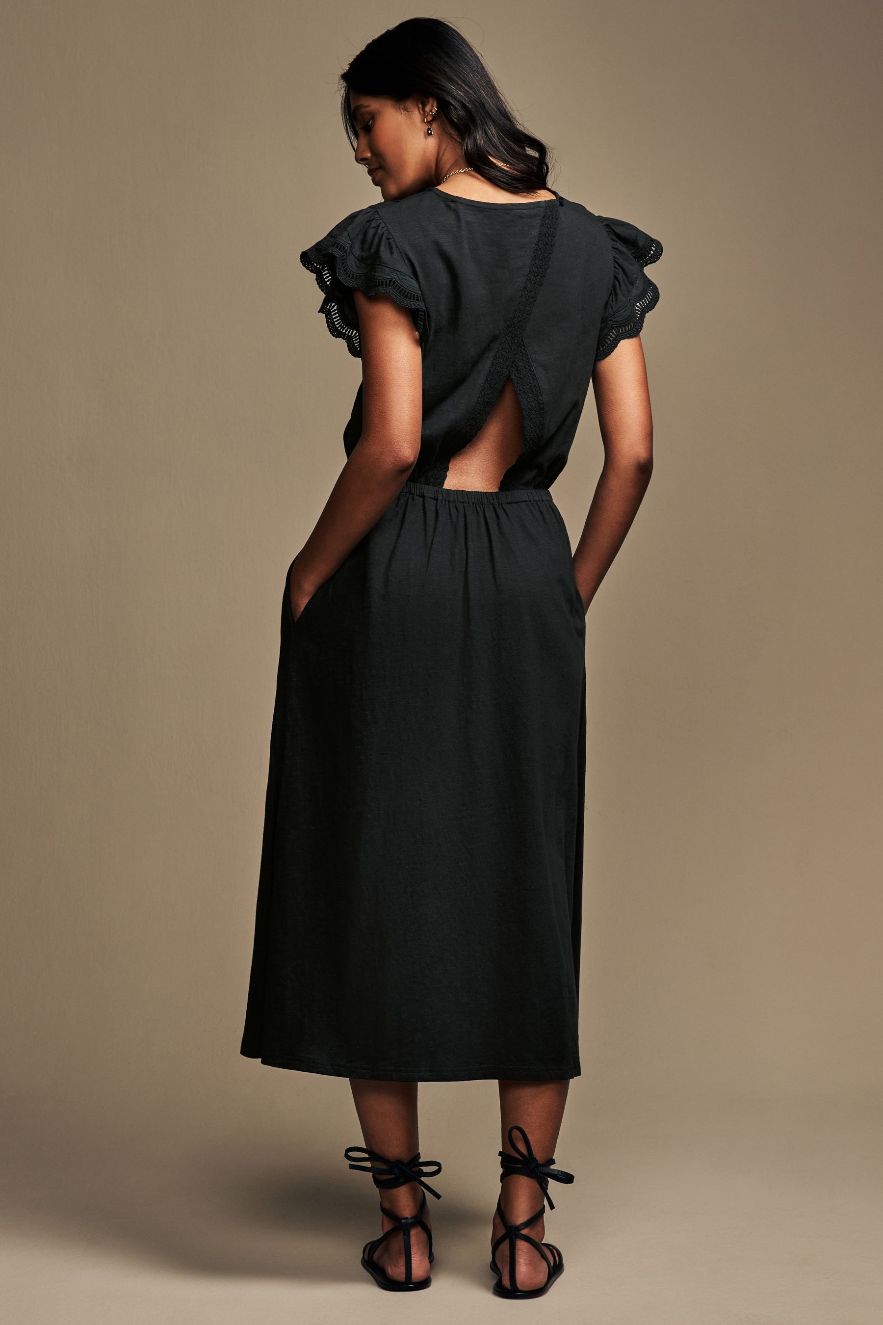 LAURA ASHLEY Jerseykleid Laura Ashley Kleid mit Rüschenärmeln Baumwolle (1- günstig online kaufen